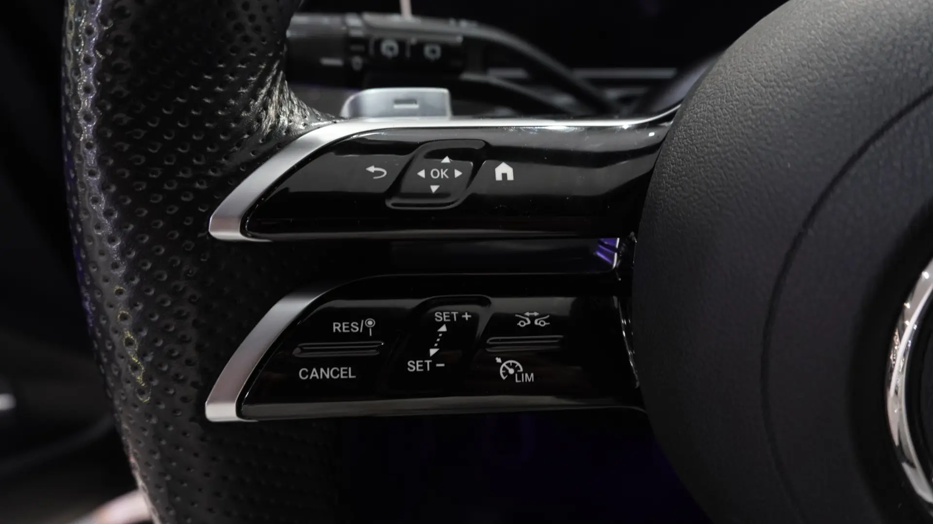 Mercedes-Benz C 220 Station d 9G-TRONIC 4Matic AMG Line 27