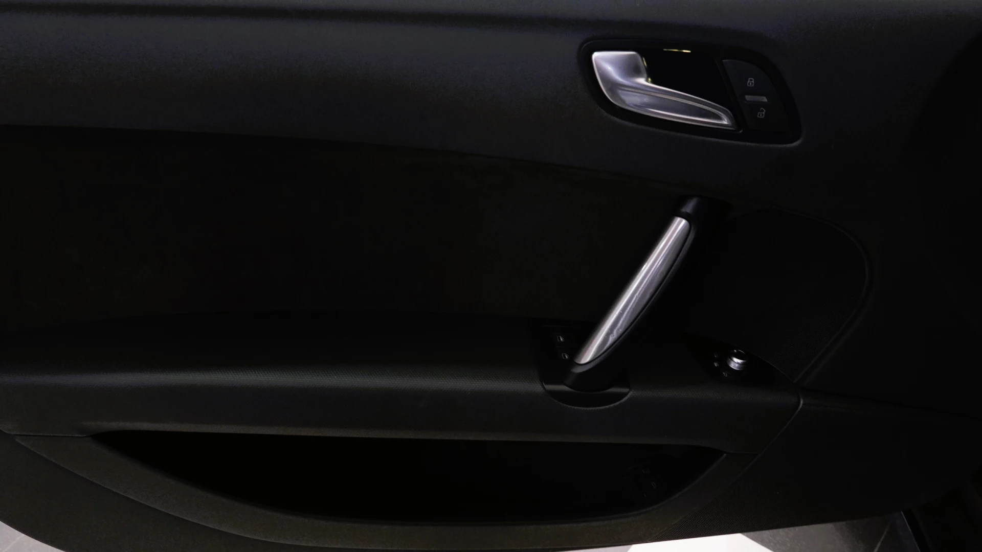 Audi TT Roadster 1.8 TFSI ROADSTER 9