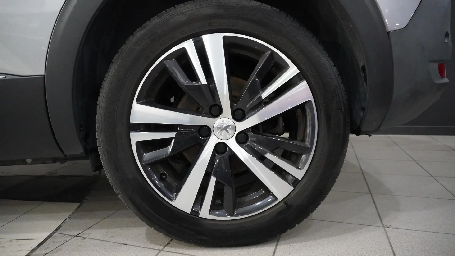 Peugeot 5008 1.2 PureTech Allure Pack 5