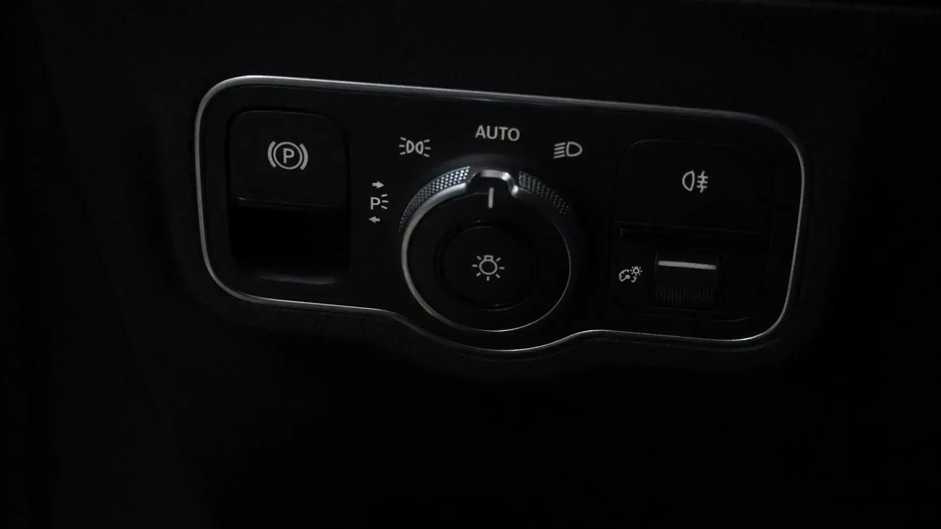 Mercedes-Benz GLA 200 d Progressive 19