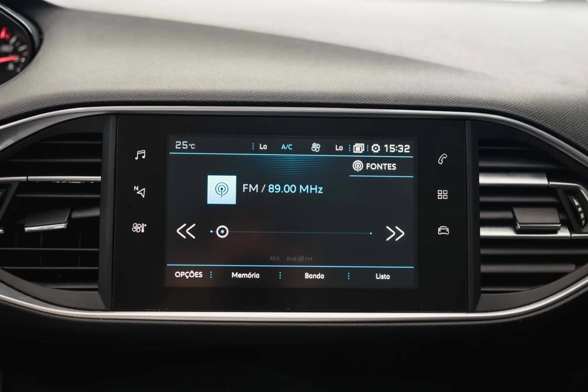 Peugeot 308 SW BlueHDi Style 25