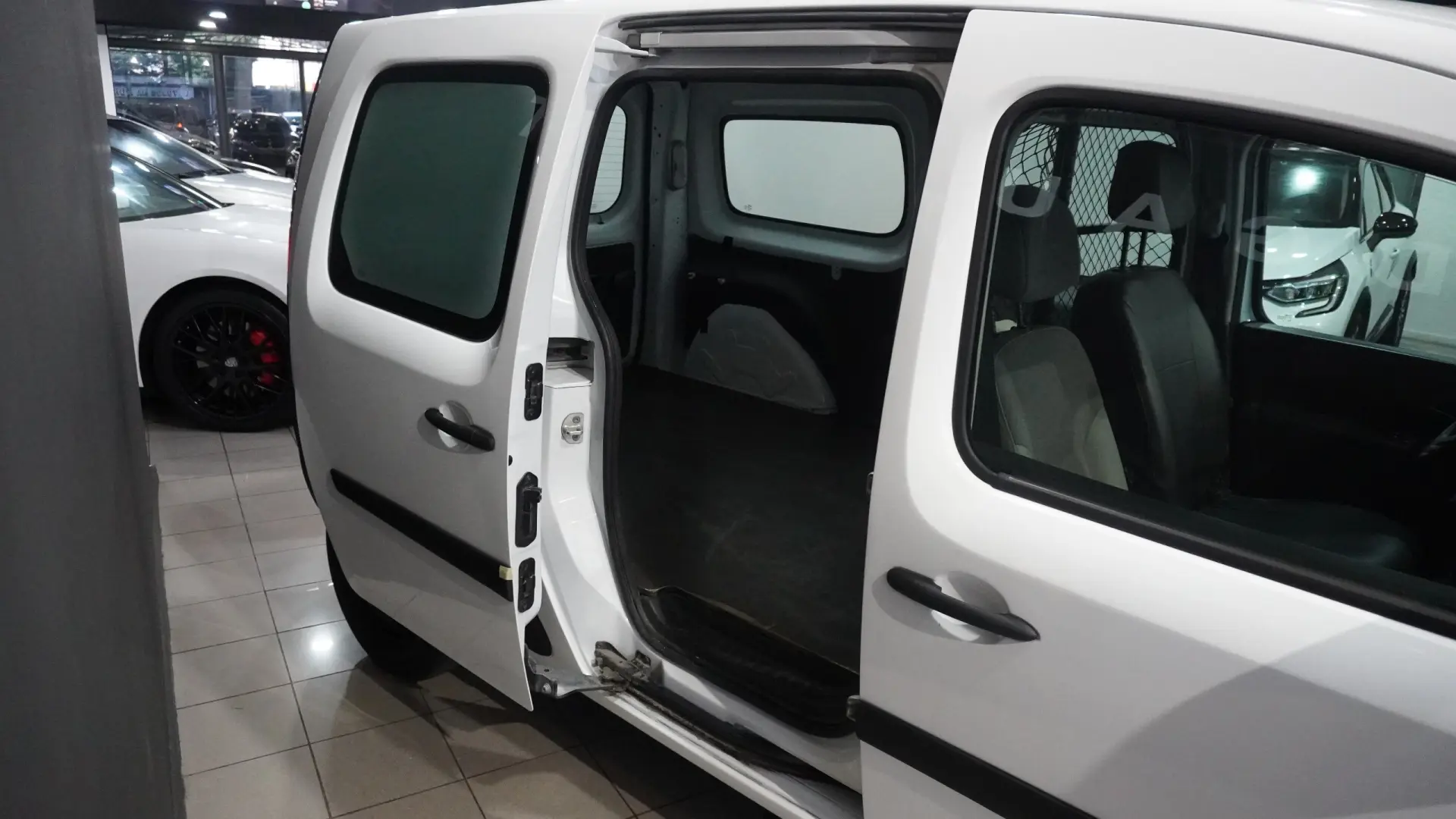 Renault Kangoo 1.5 dCi Maxi Business 13