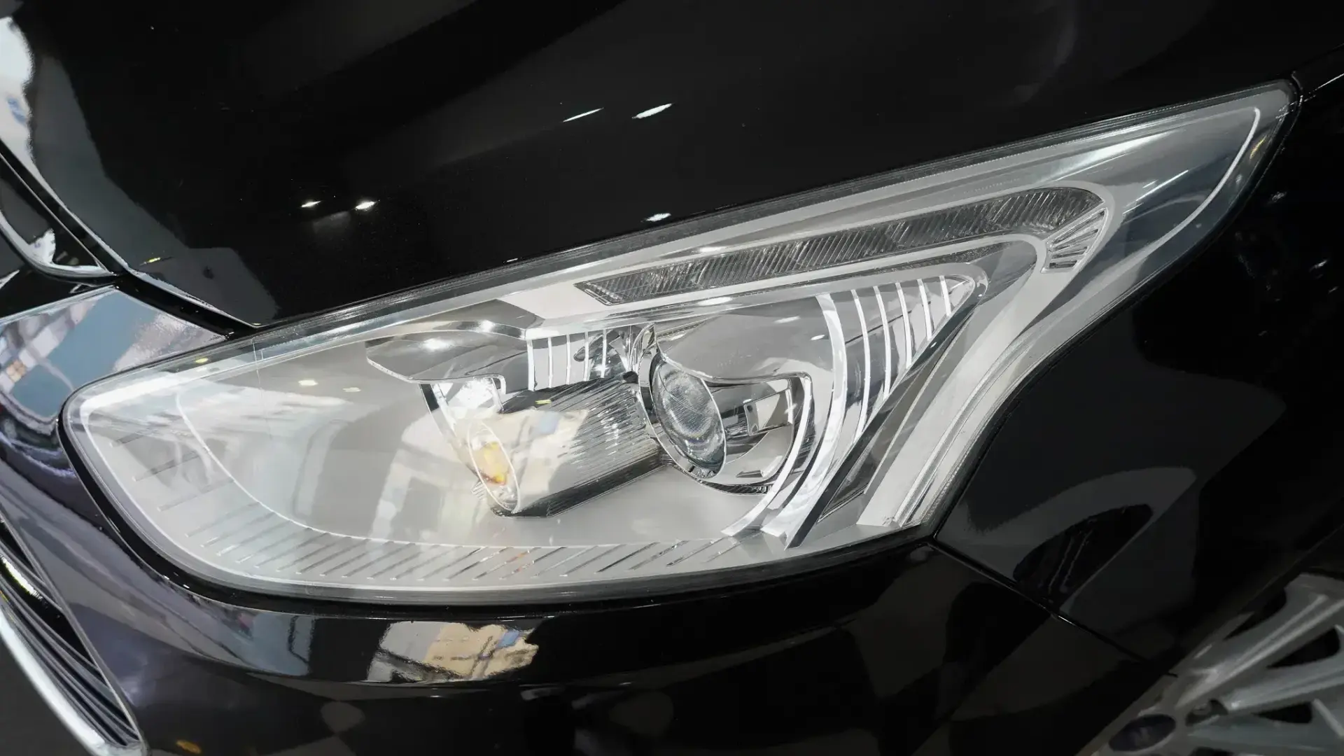 Ford B-Max 1.5 TDCi Titanium 5