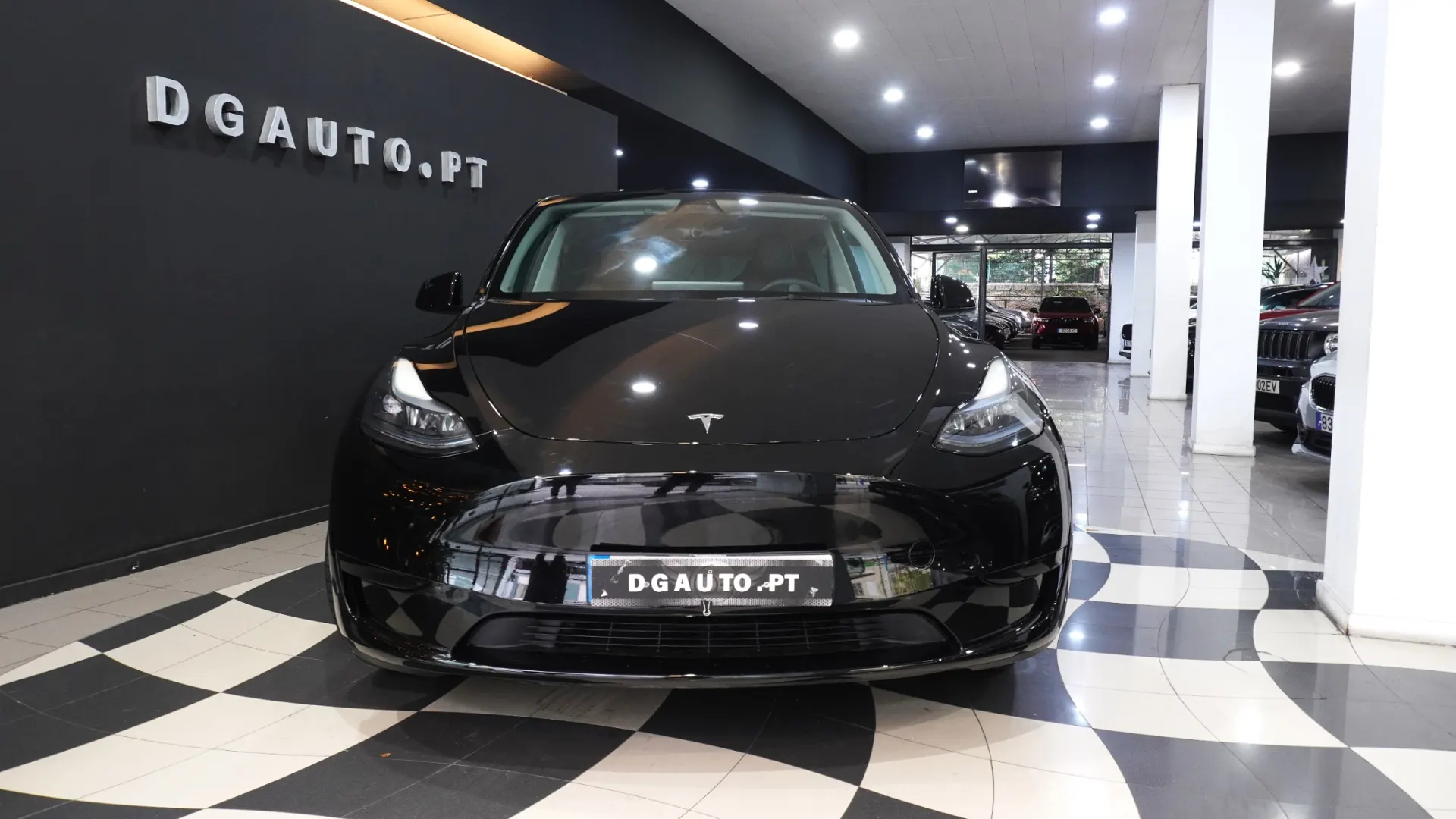 Tesla Model Y Tração Traseira 3