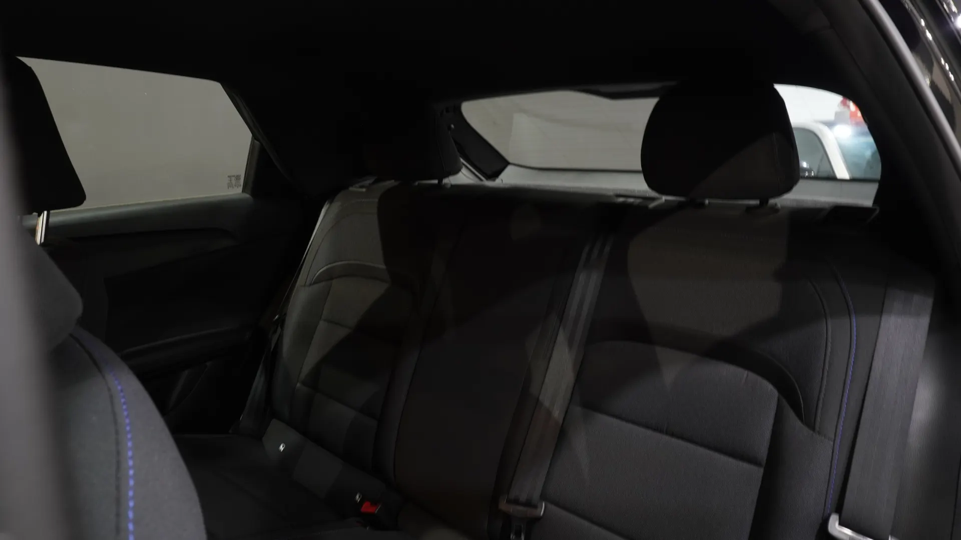 MG MG4 51 kWh Standard 25