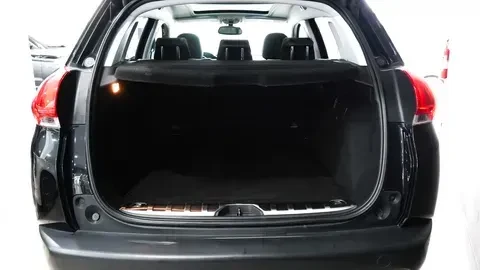 Peugeot 2008 1.2 PureTech Allure 34
