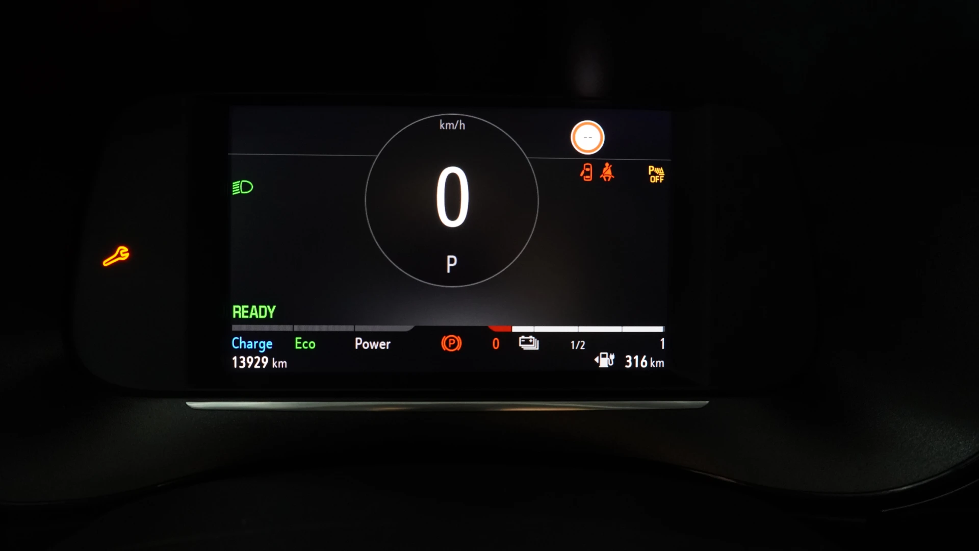 Opel Corsa-e 136CV Elegance 100% Elétrico 23