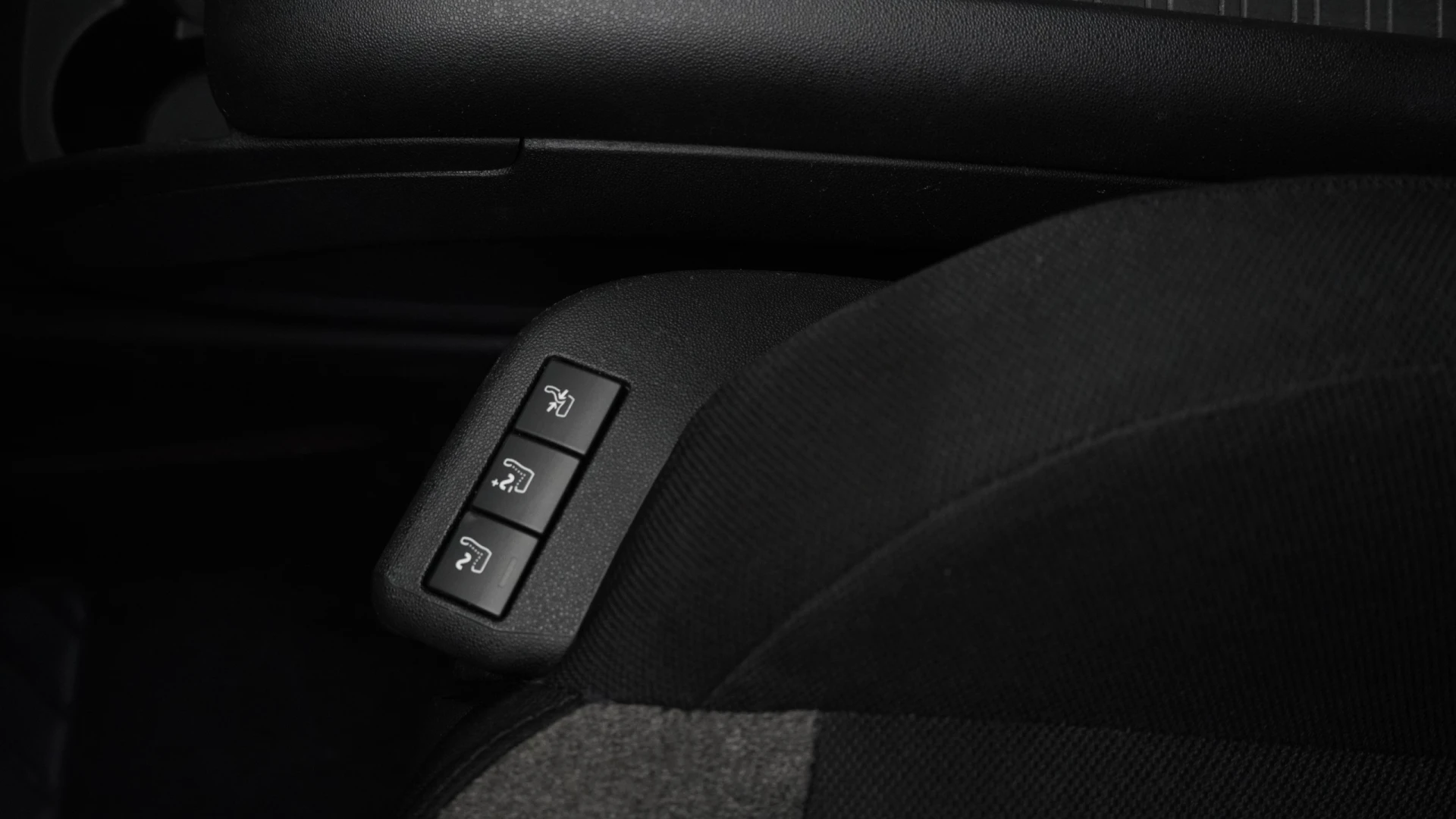 Citroën C4 Grand Picasso 1.6 HDI 7LUG 15