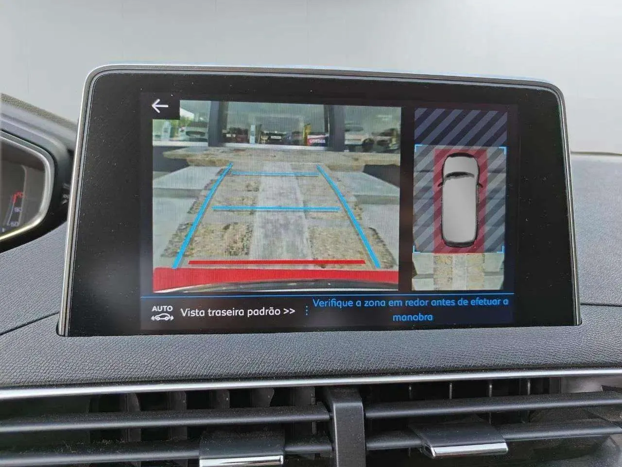 Peugeot 3008 1.5 BlueHDi Allure EAT8 15