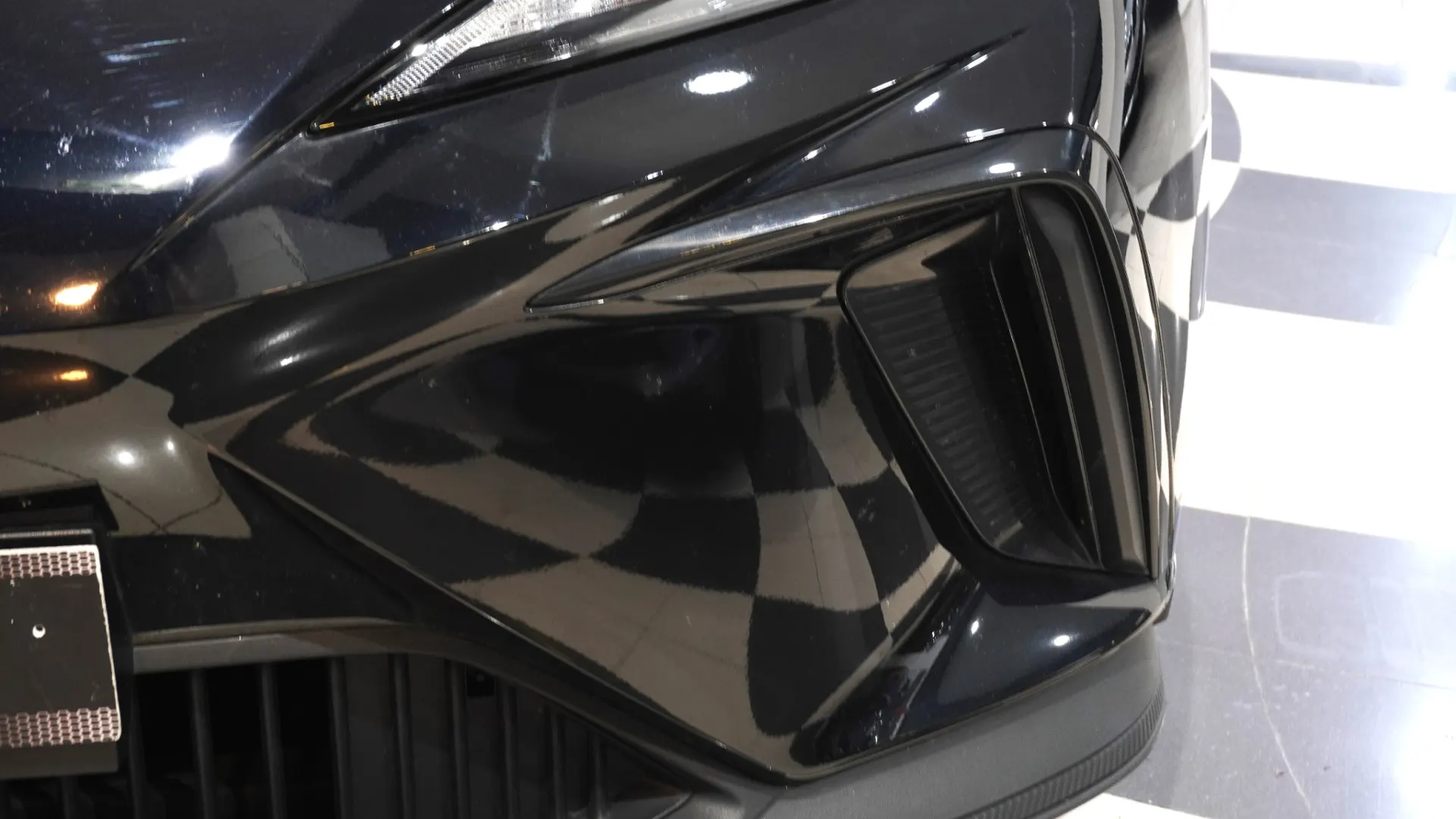 MG MG4 51 kWh Standard 6