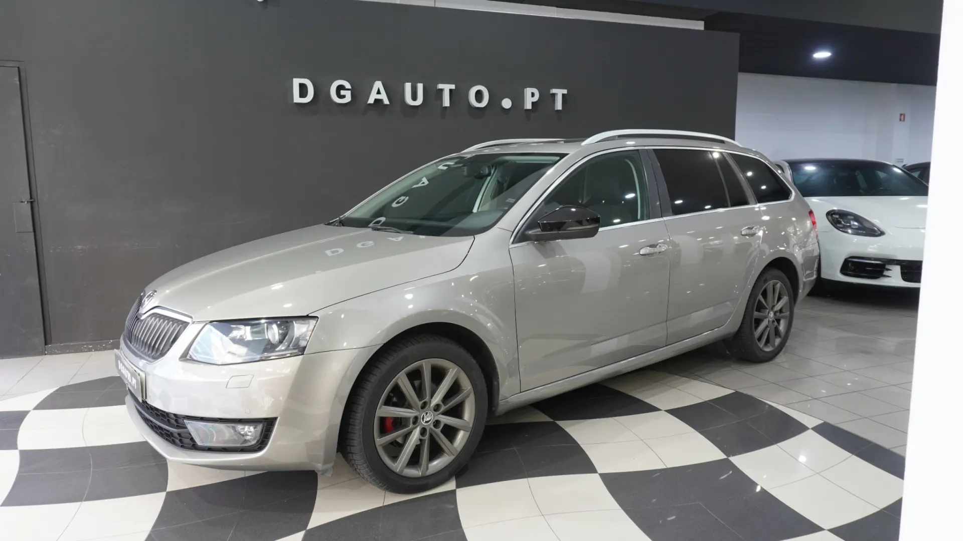 Skoda Octavia 1.6 TDI Active 9