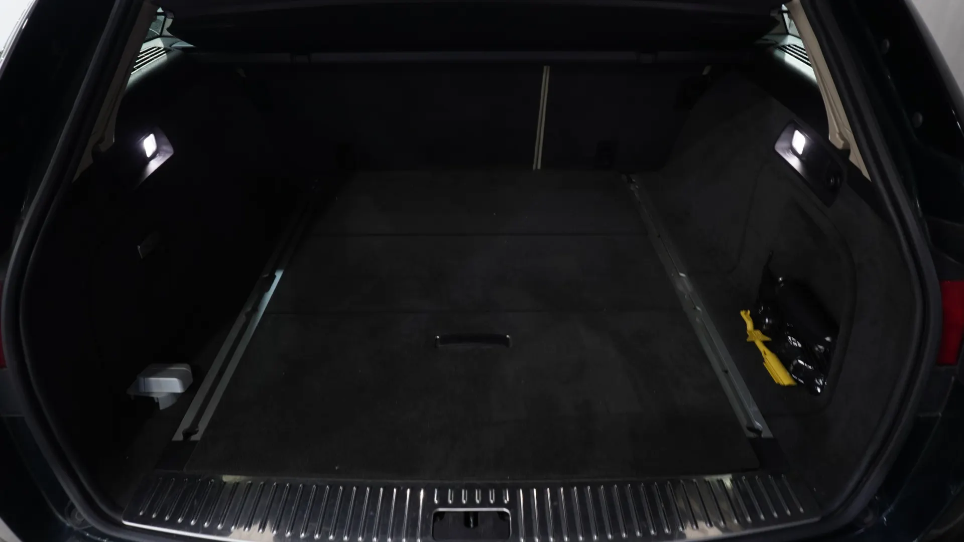 Jaguar XF 3.0 D V6 Luxury 16