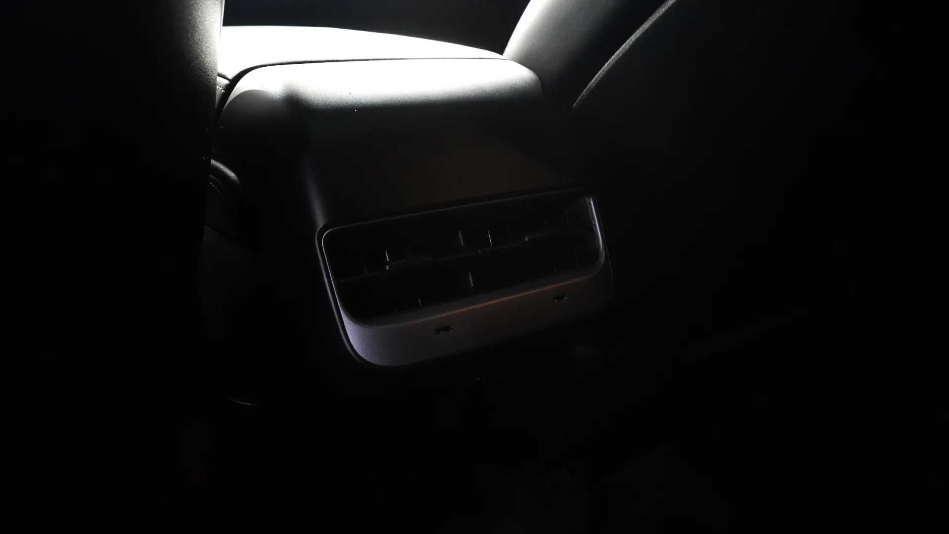 Tesla Model Y Tração Traseira 32