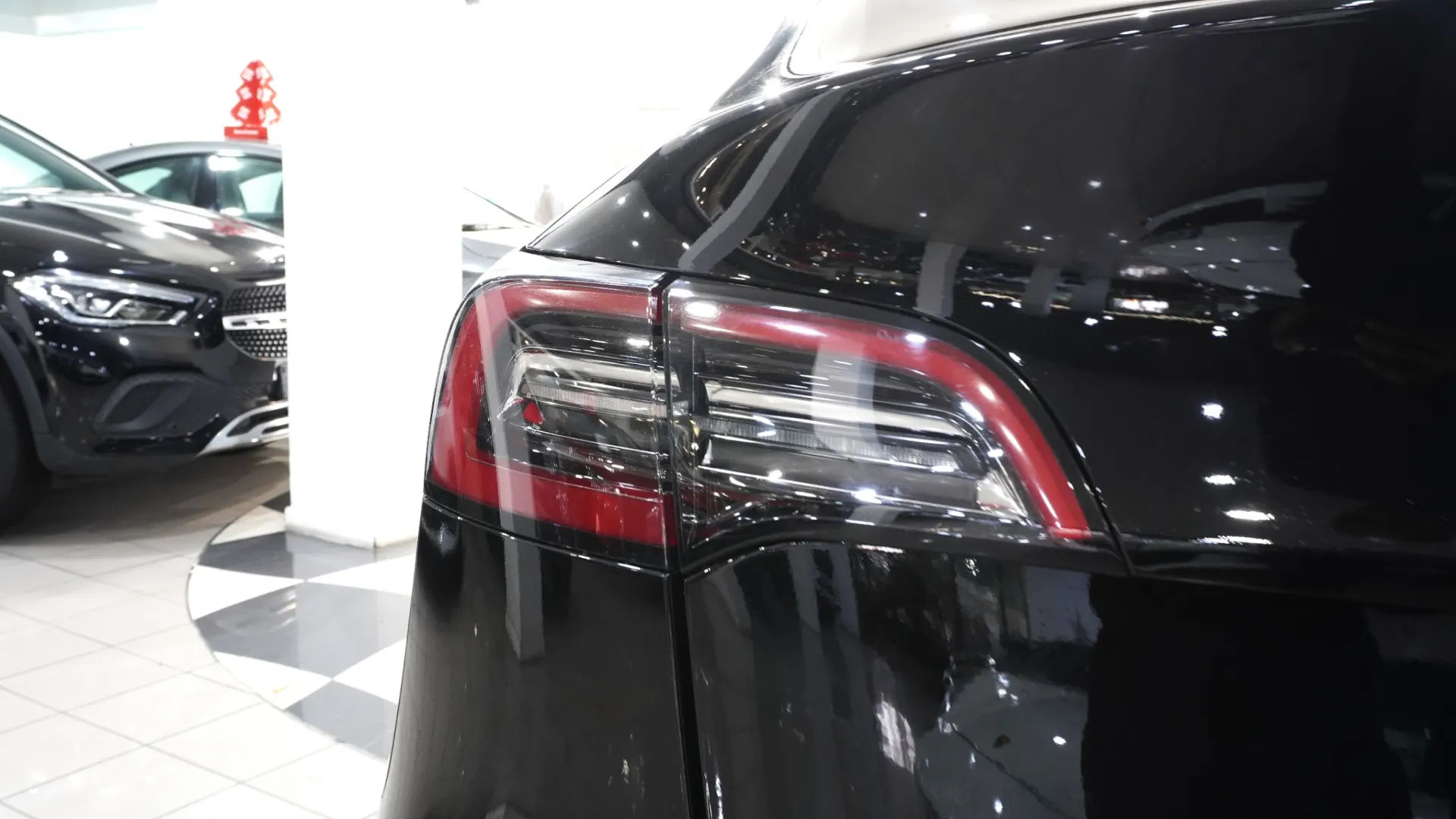 Tesla Model Y Tração Traseira 11