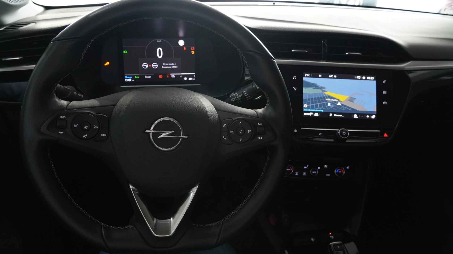 Opel Corsa-e 136CV Elegance 100% Elétrico 51