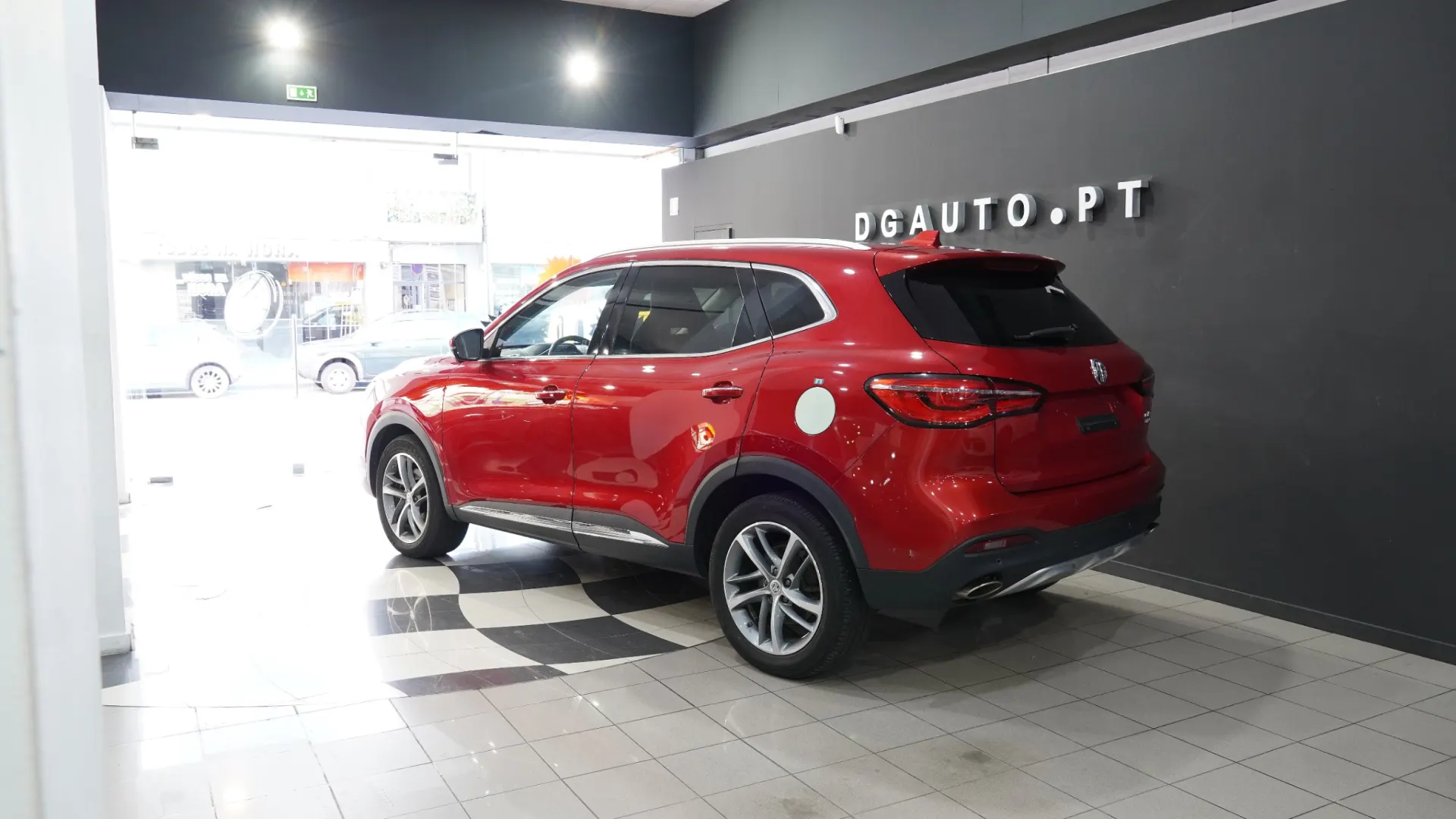 MG EHS 1.5 T-GDI Plug-in Hybrid Luxury 14