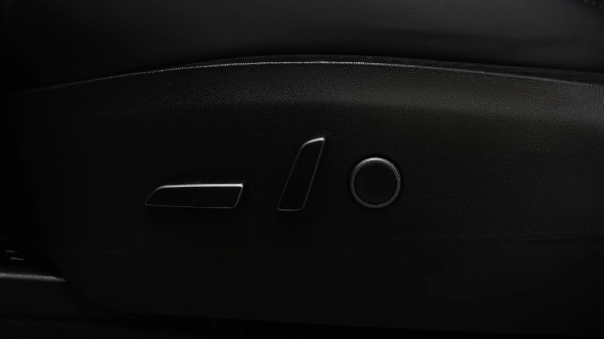 Tesla Model Y Tração Traseira 19