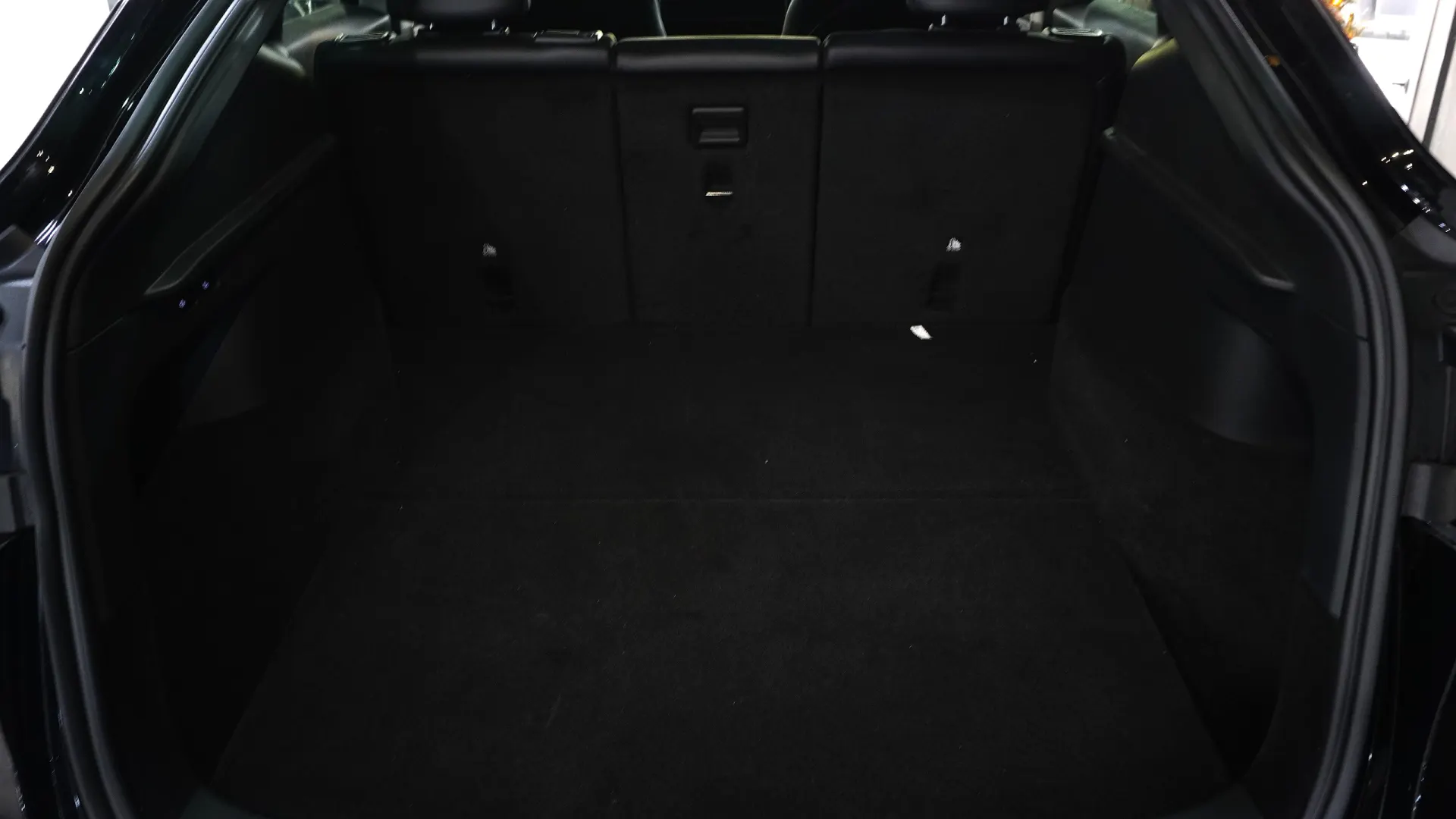 Tesla Model Y Tração Traseira 14