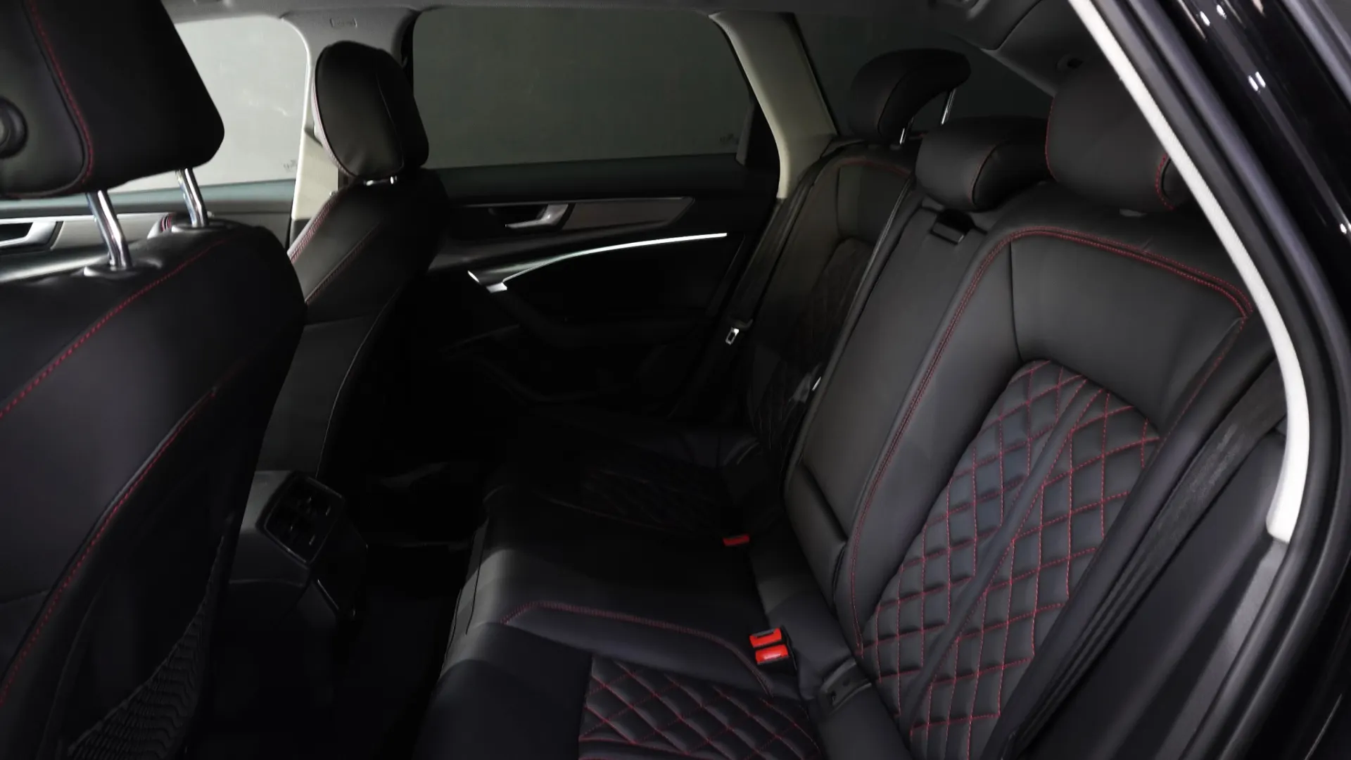 Audi A6 Avant 40Tdi QUATTRO KIT RS6 HYBRID 204CV 35