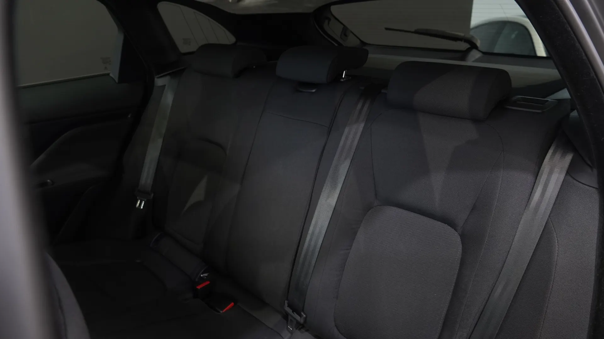 Jaguar F-Pace 2.0d Prestige - AWD 18