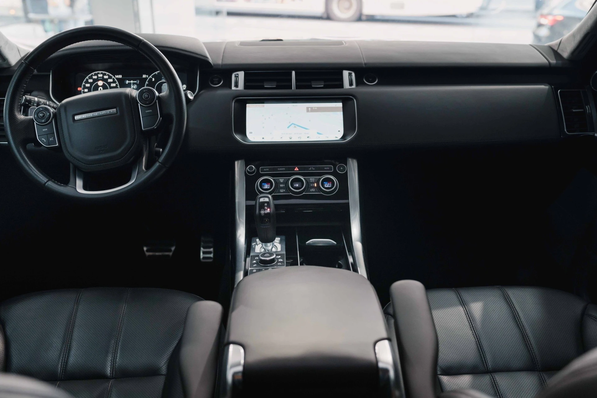 Land Rover Range Rover 4.4 SDV8 Autobiography 26