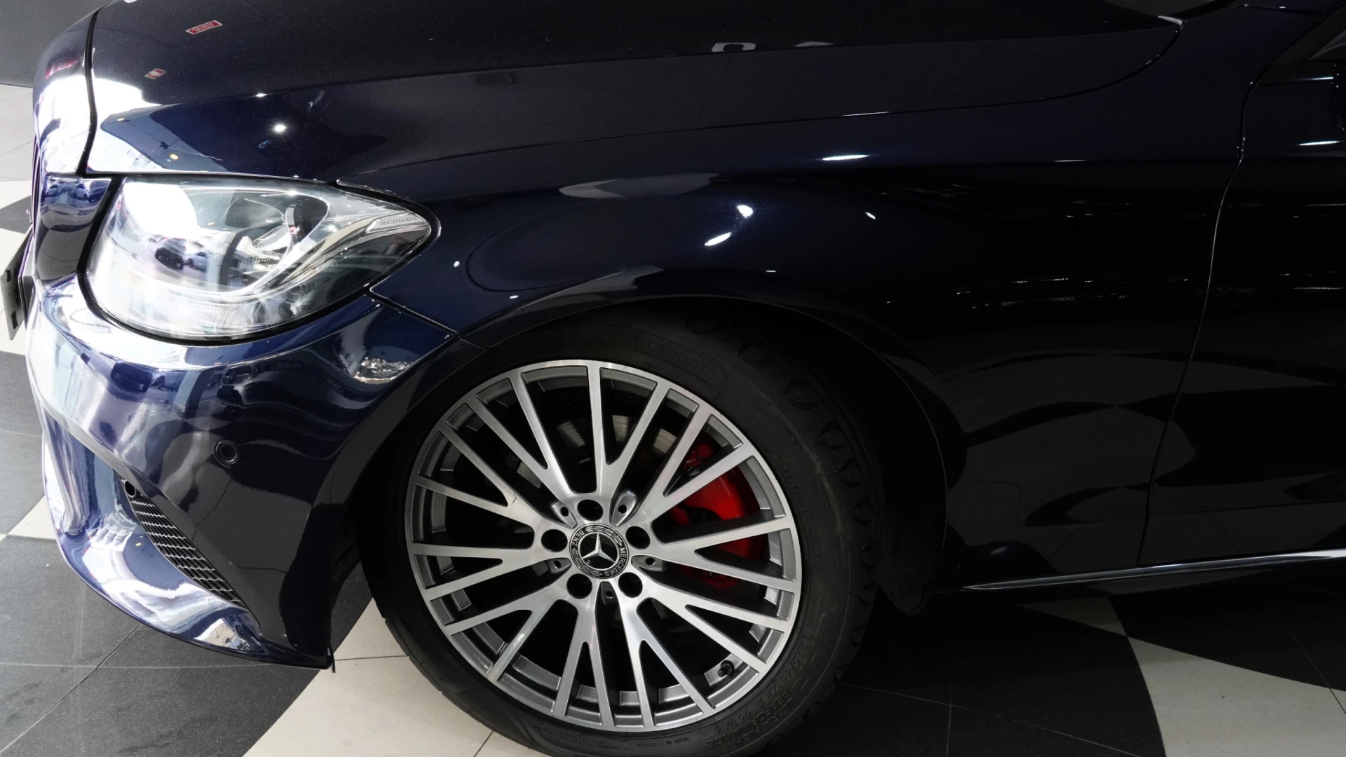 Mercedes-Benz C 180 D Avantgarde 7