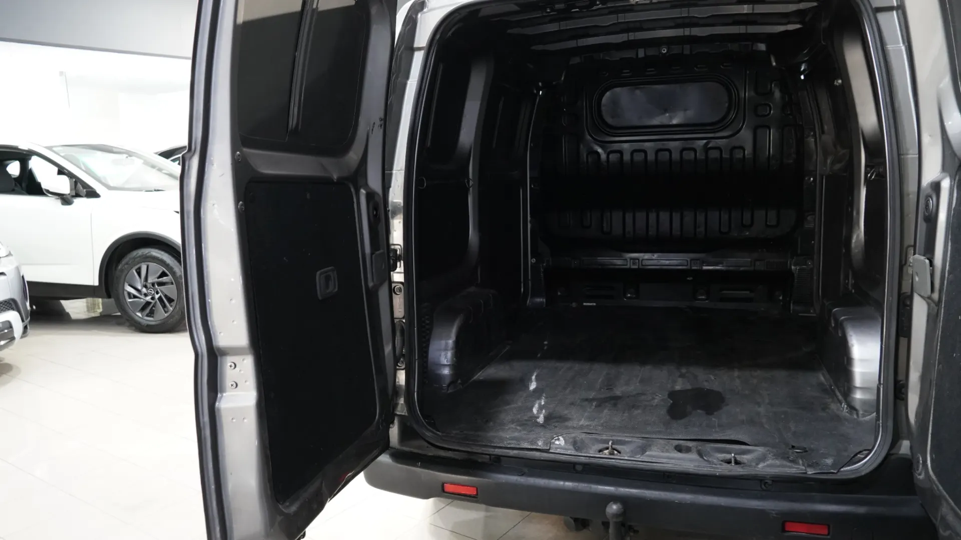 Nissan NV200 Evalia Comfort 27