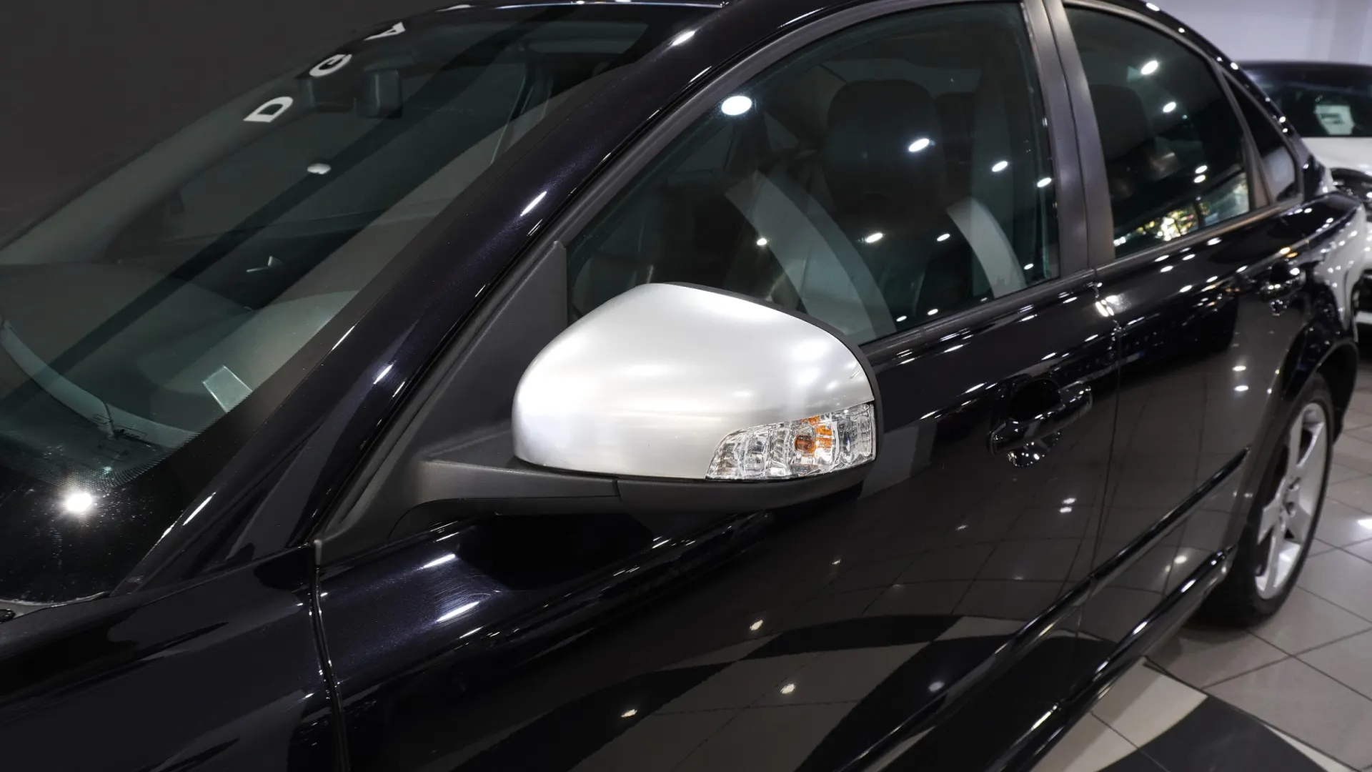 Volvo S40 1.6D R DESIGN 8