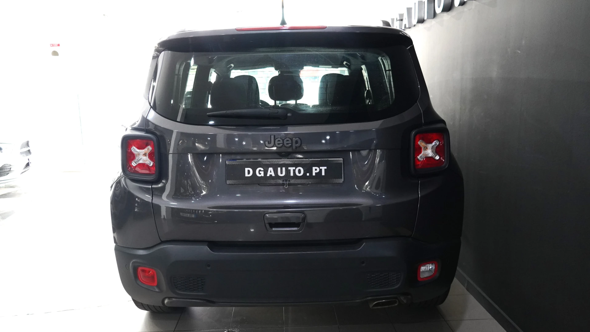 Jeep Renegade 1.0 T Limited 31
