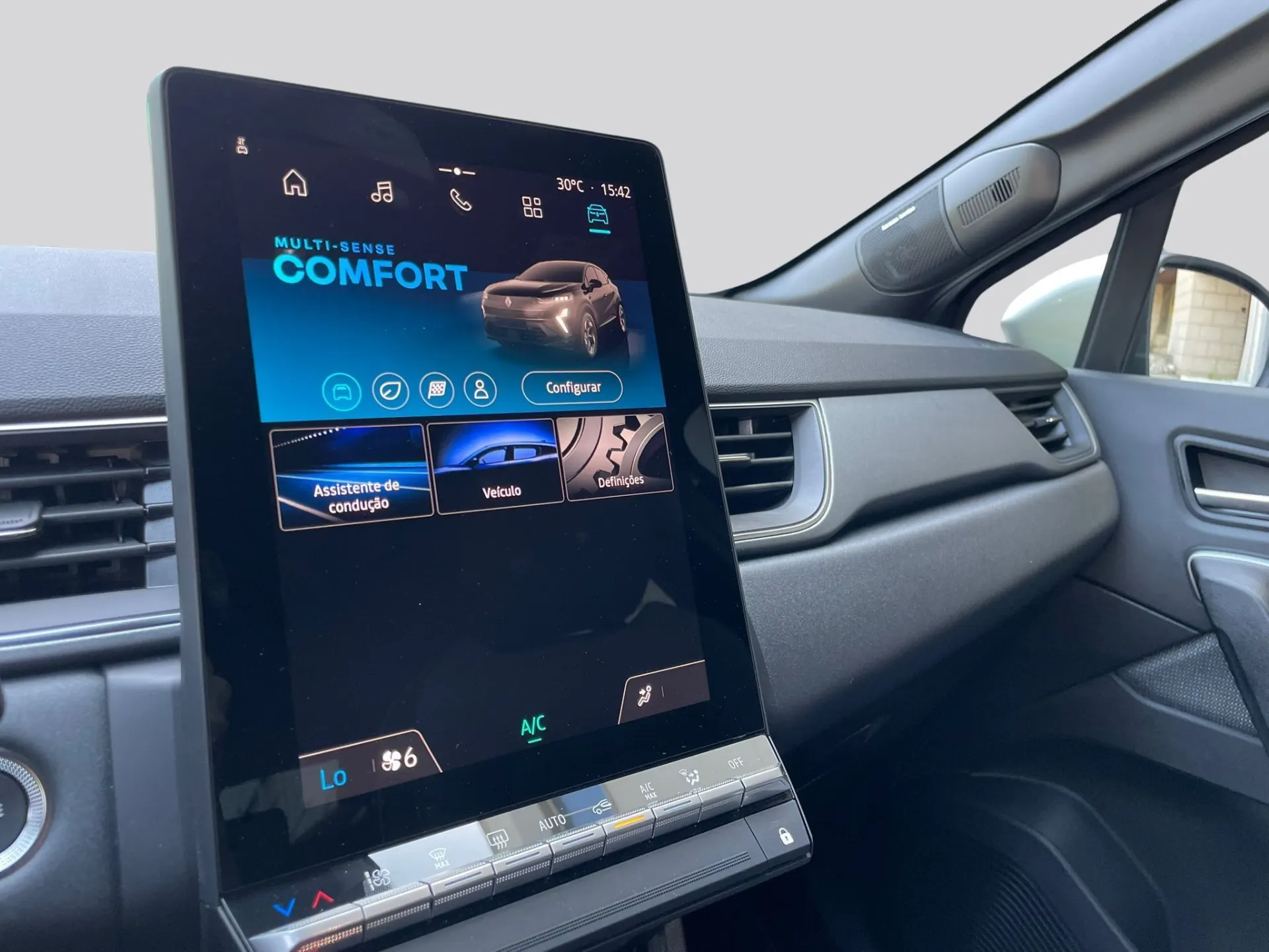 Renault Captur Techno TCe 100 Eco-G BI FUEL 18