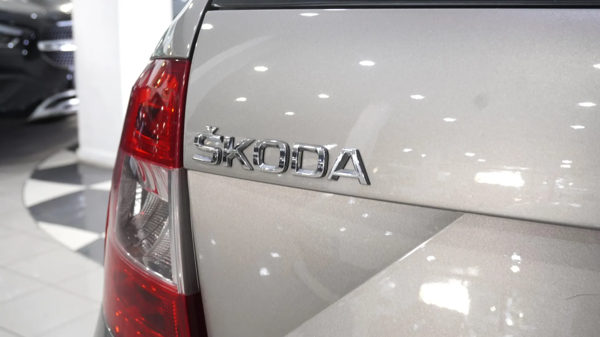 Skoda Octavia 1.6 TDI Active 14