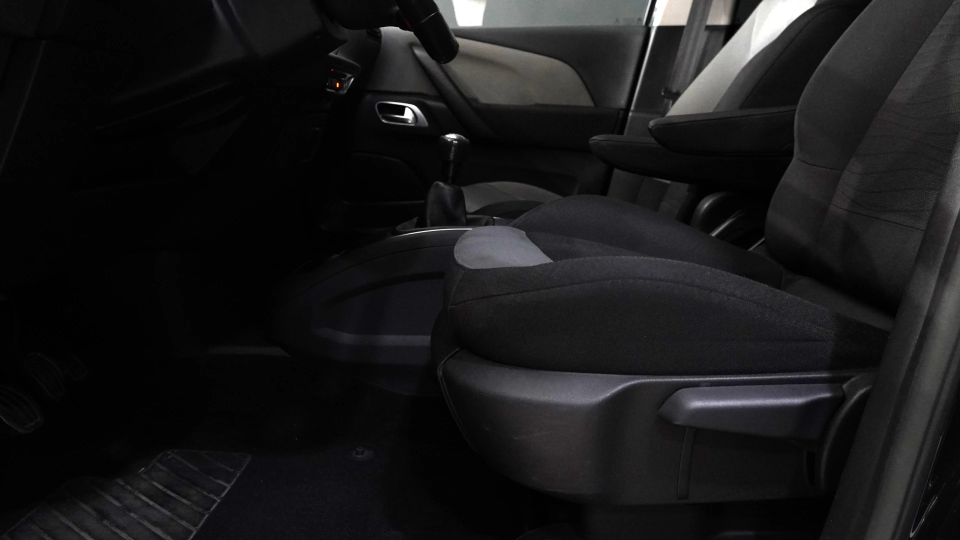 Citroën C4 Grand Picasso 1.6 e-HDi Collection 23