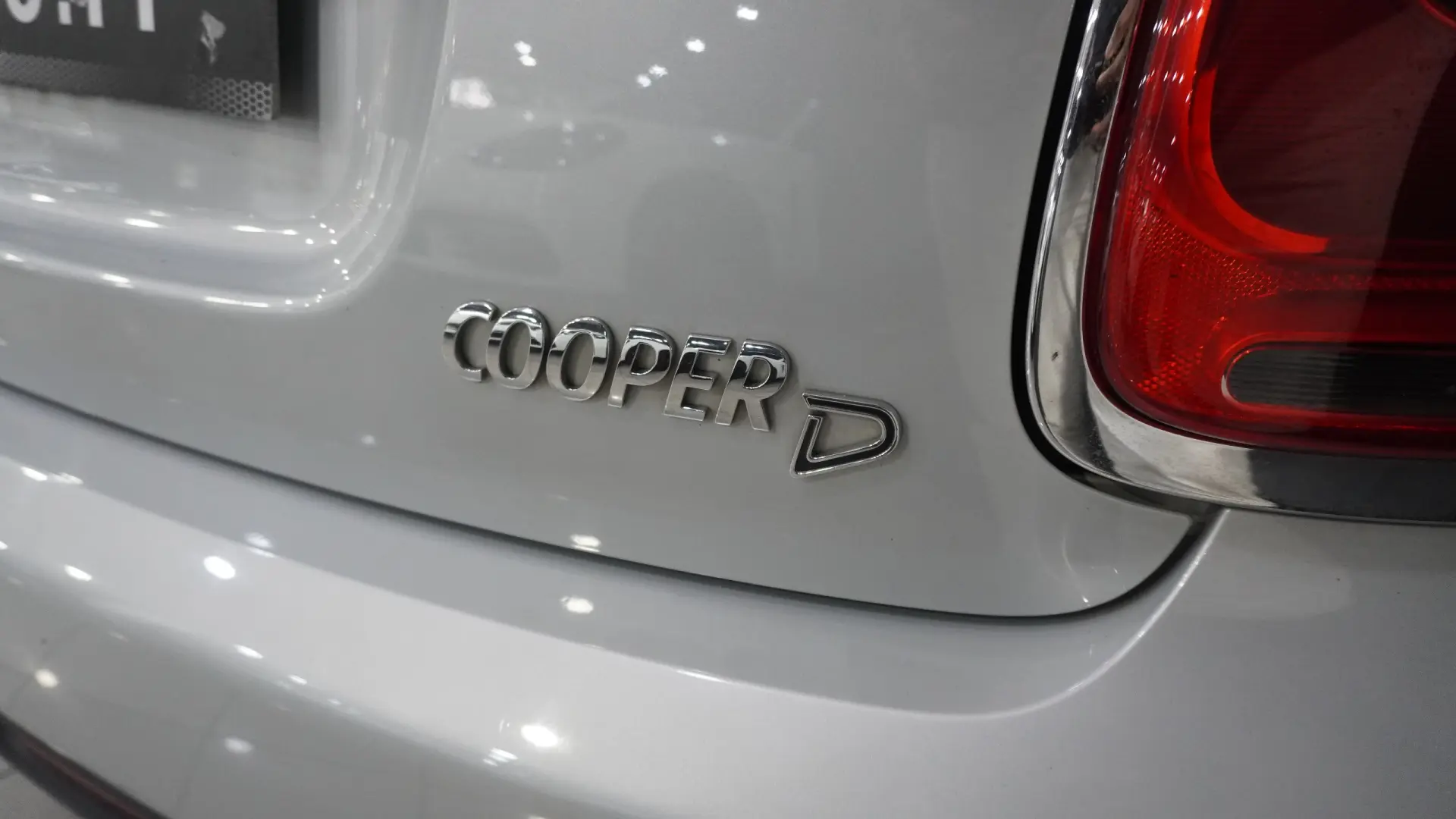 MINI 3 Portas Cooper D 8