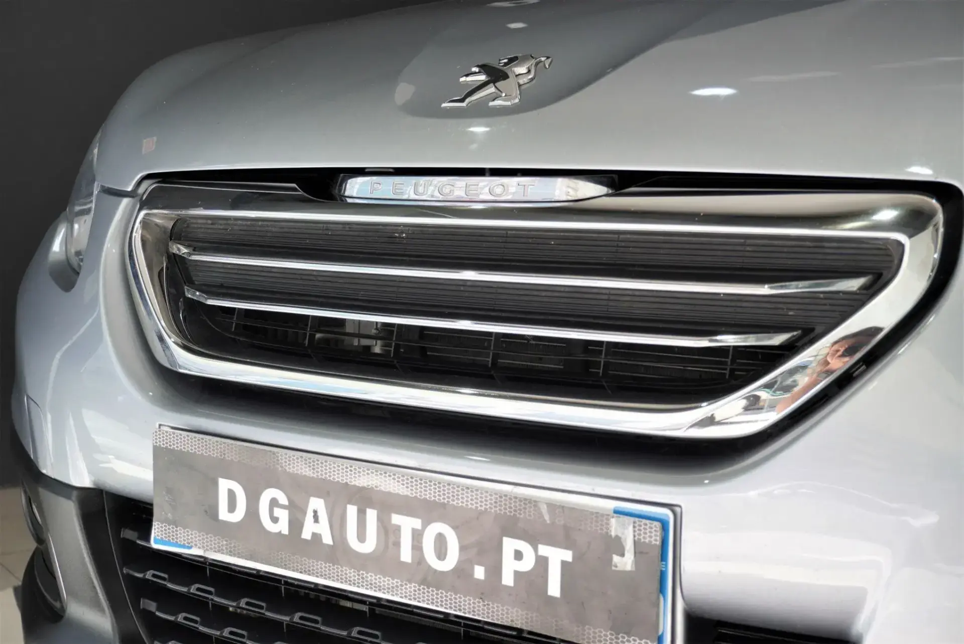 Peugeot 2008 6