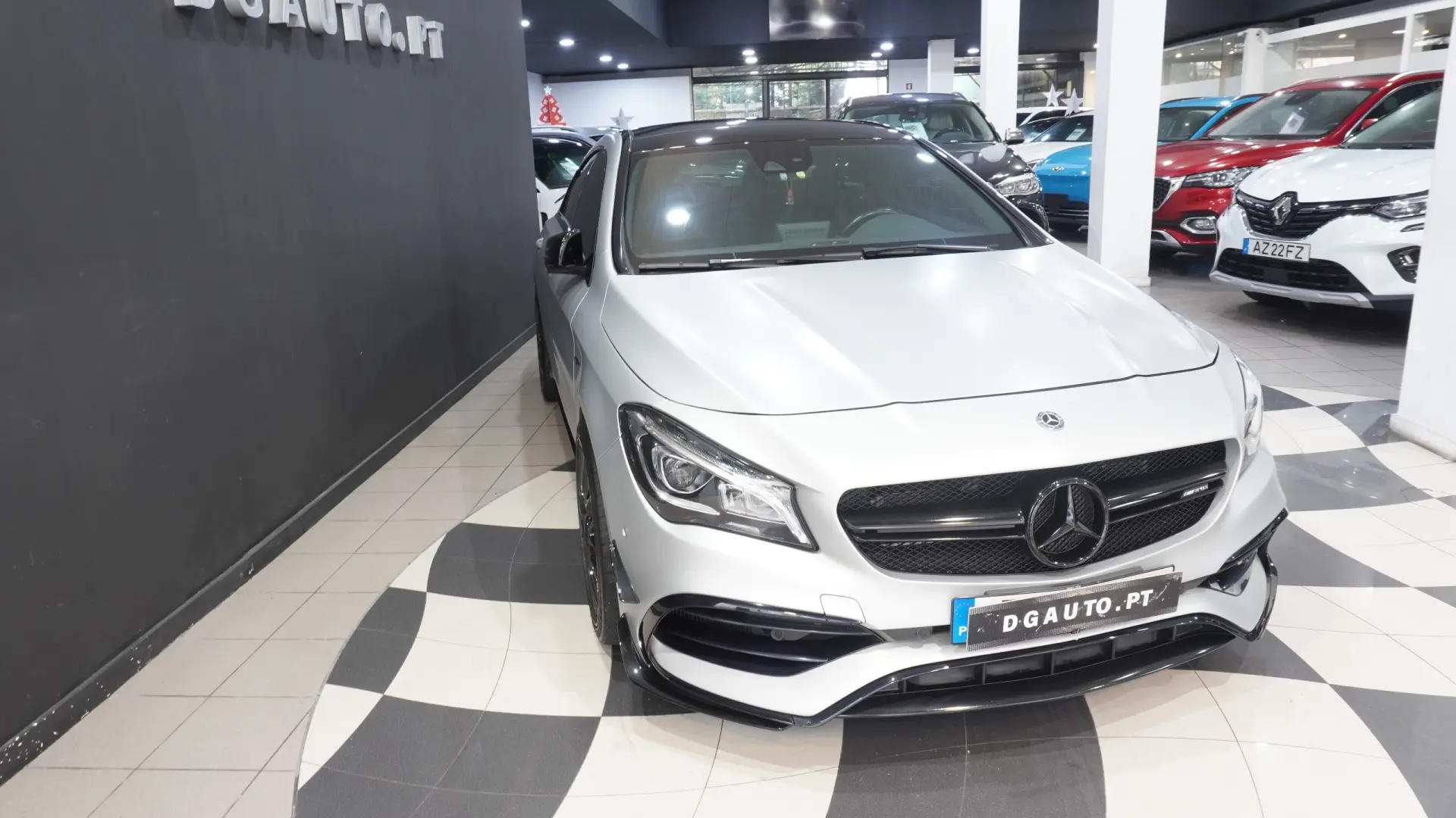 Mercedes-Benz CLA 45 AMG 4Matic Speedshift 7G-DCT 3