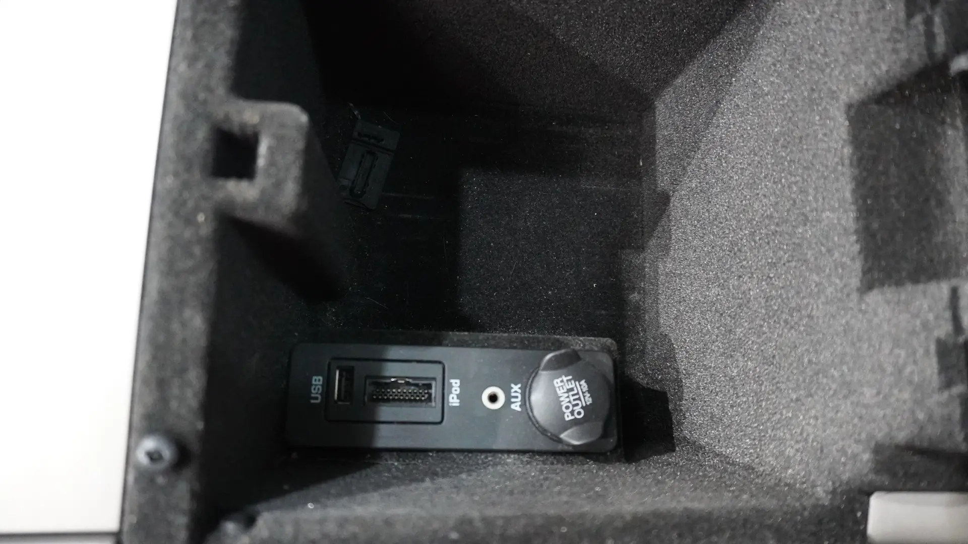 Jaguar XF 3.0 D V6 S Portfolio 42