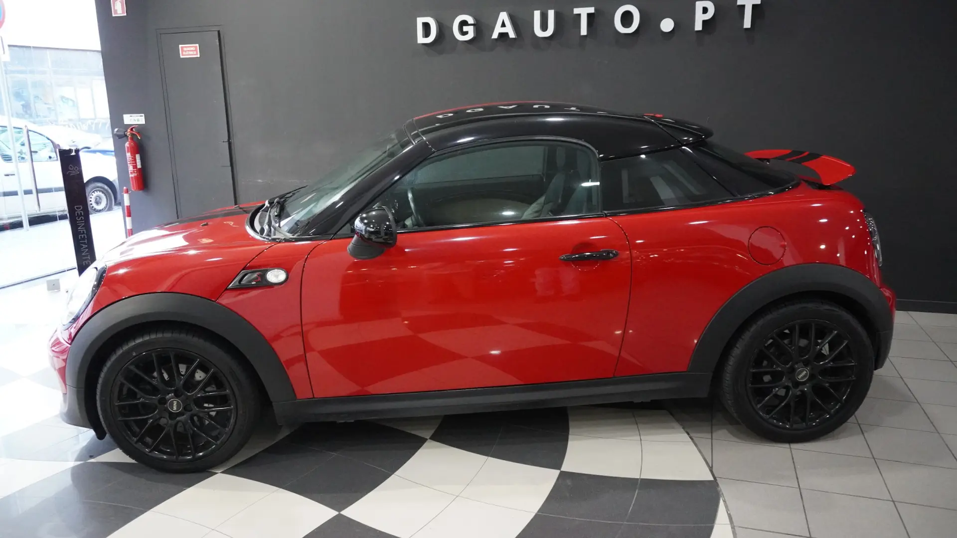 MINI 3 Portas Cooper S 8