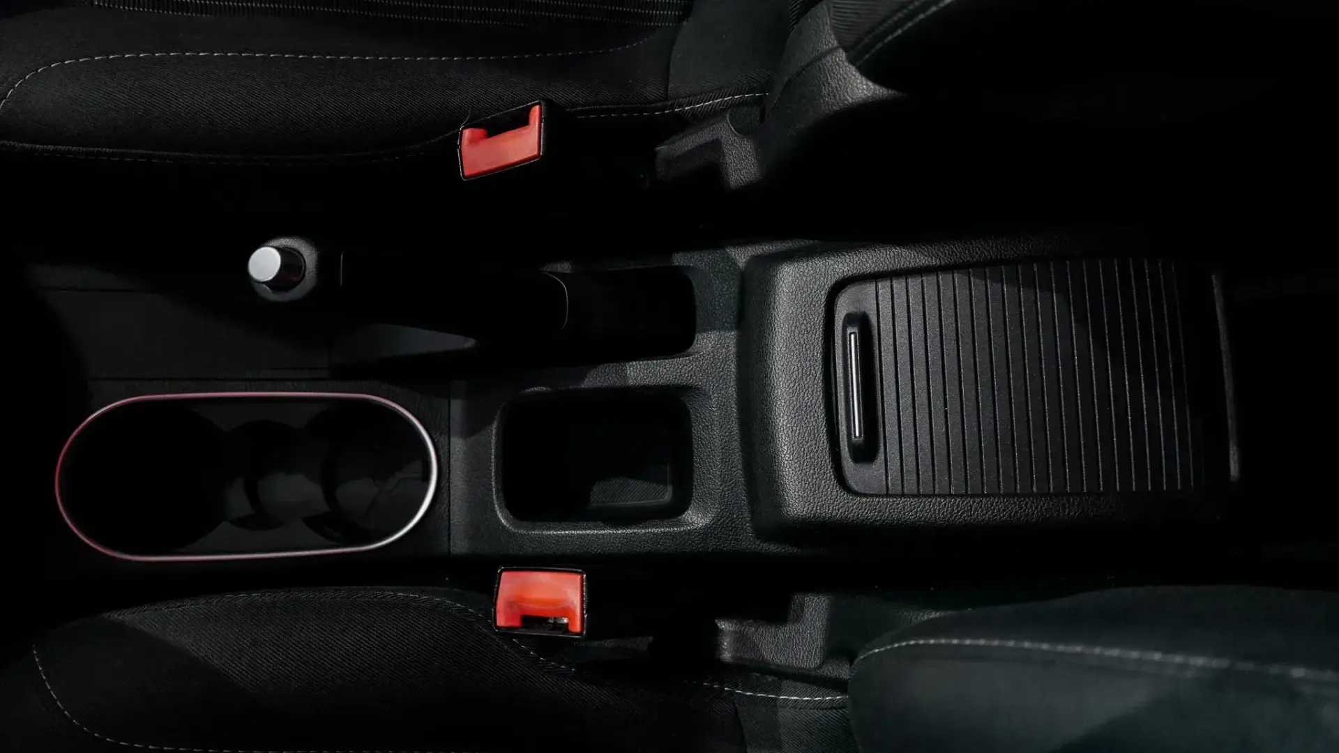 Ford B-Max 1.5 TDCi Titanium 28