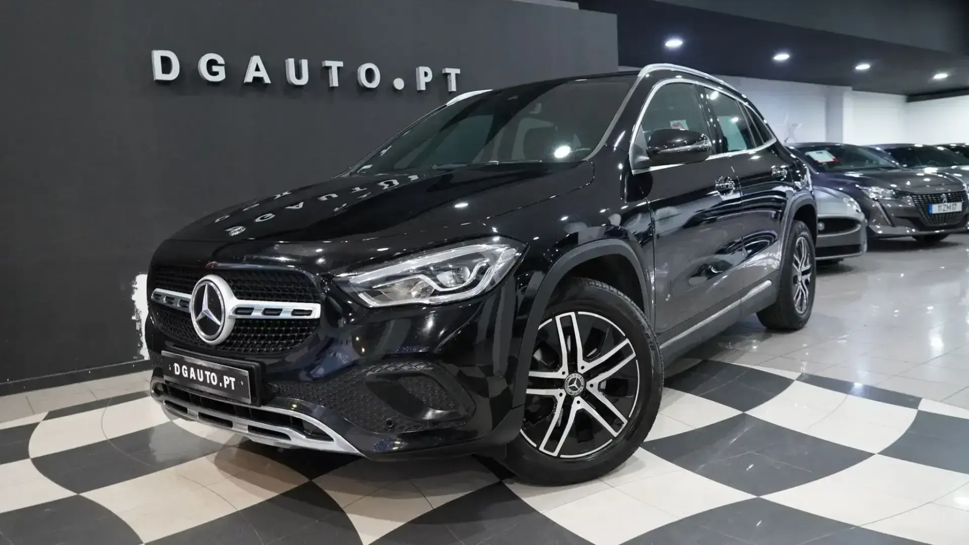 Mercedes-Benz GLA 200 d Progressive 2