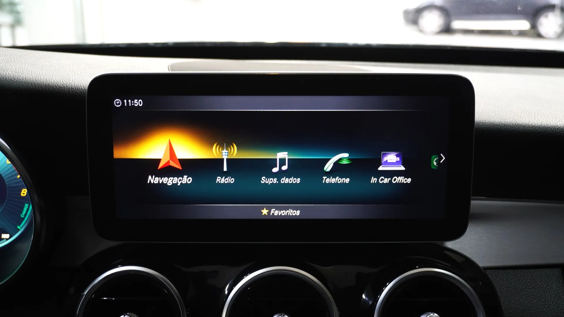 Mercedes-Benz C 300 e Avantgarde 18