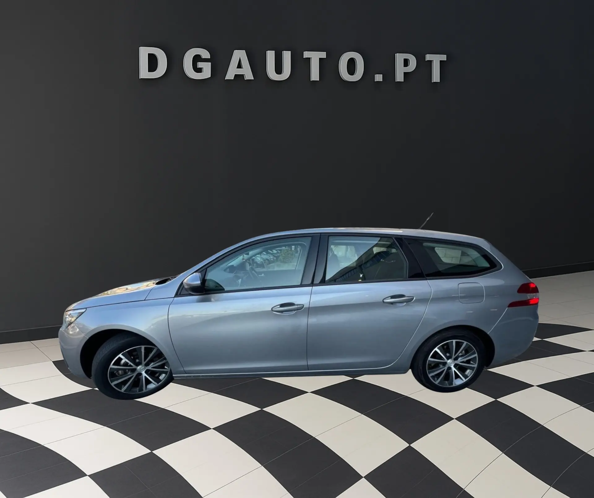 Peugeot 308 SW 1.2 PureTech Access 2