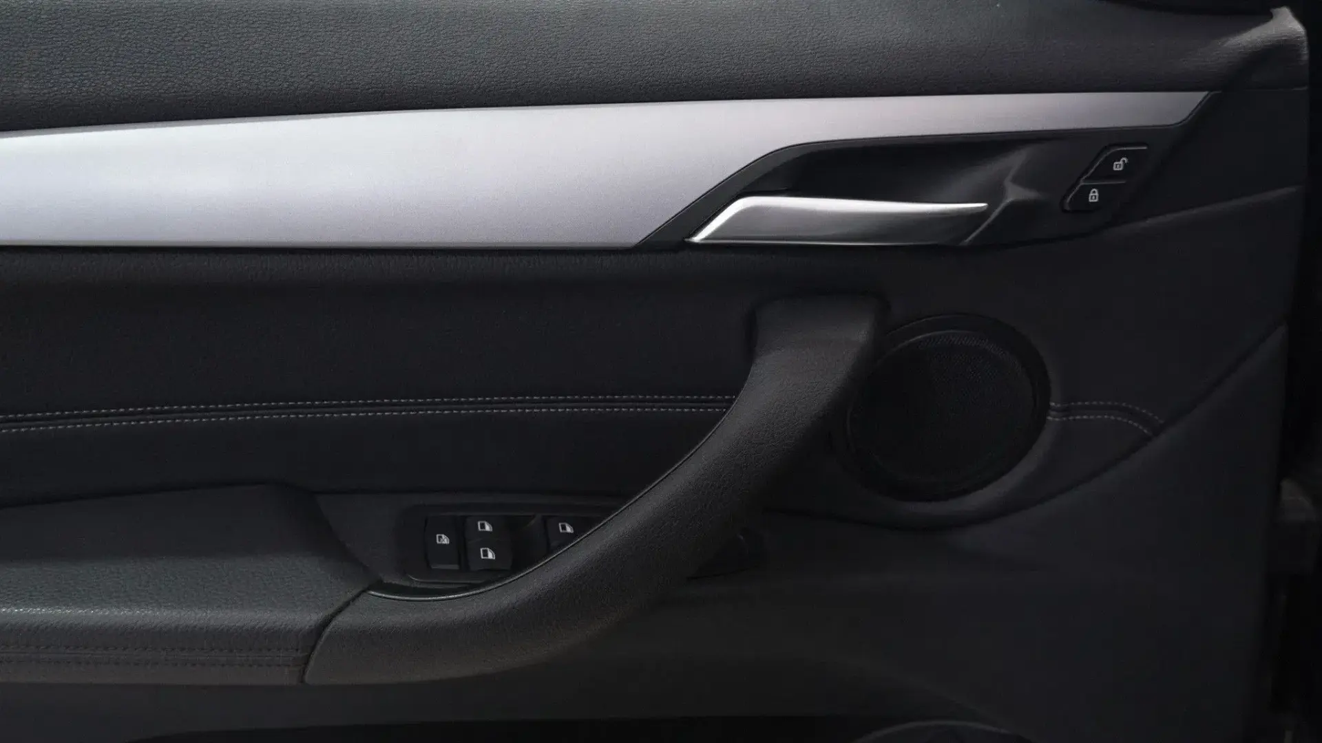 BMW X2 Auto 16