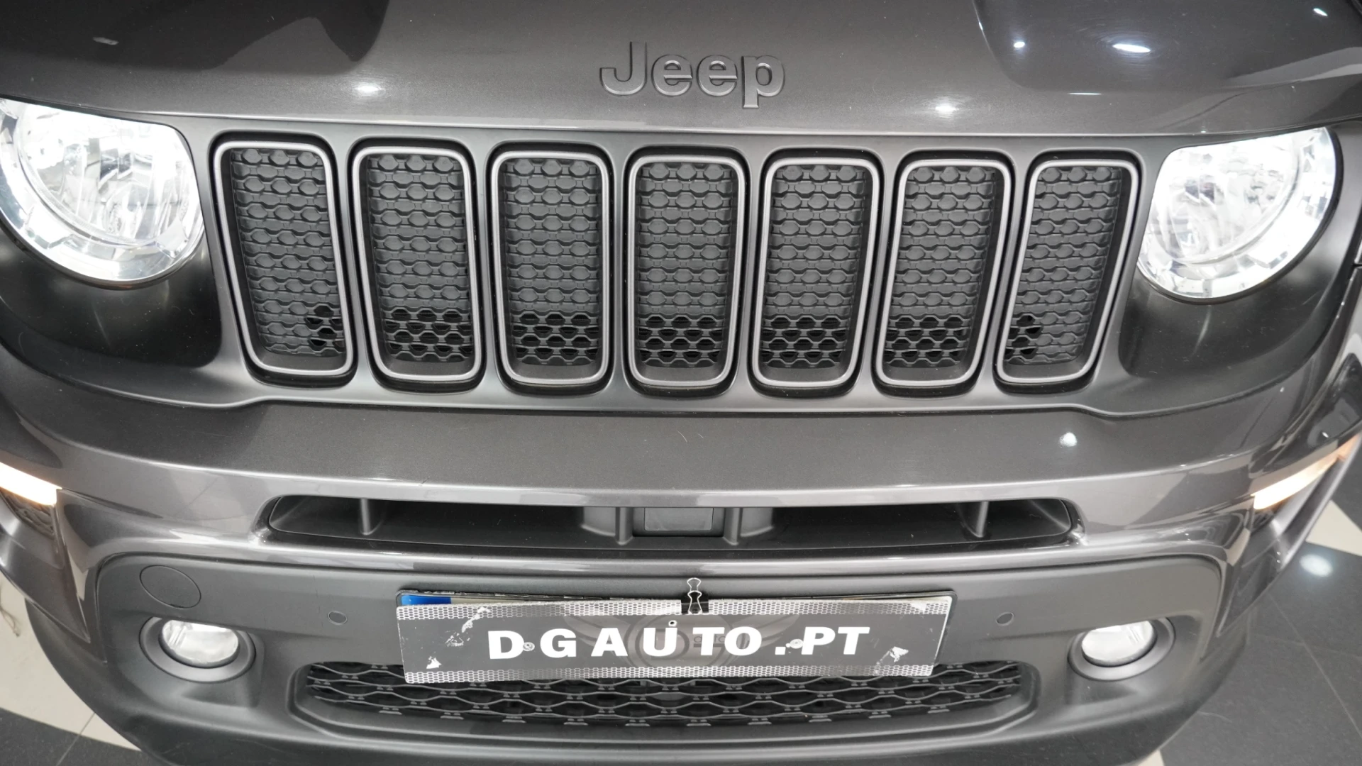 Jeep Renegade 1.0 T Limited 11