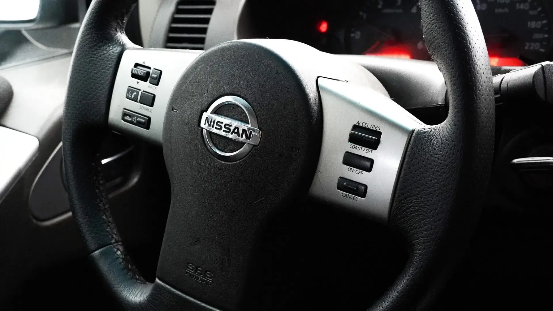 Nissan Navara Outro 13
