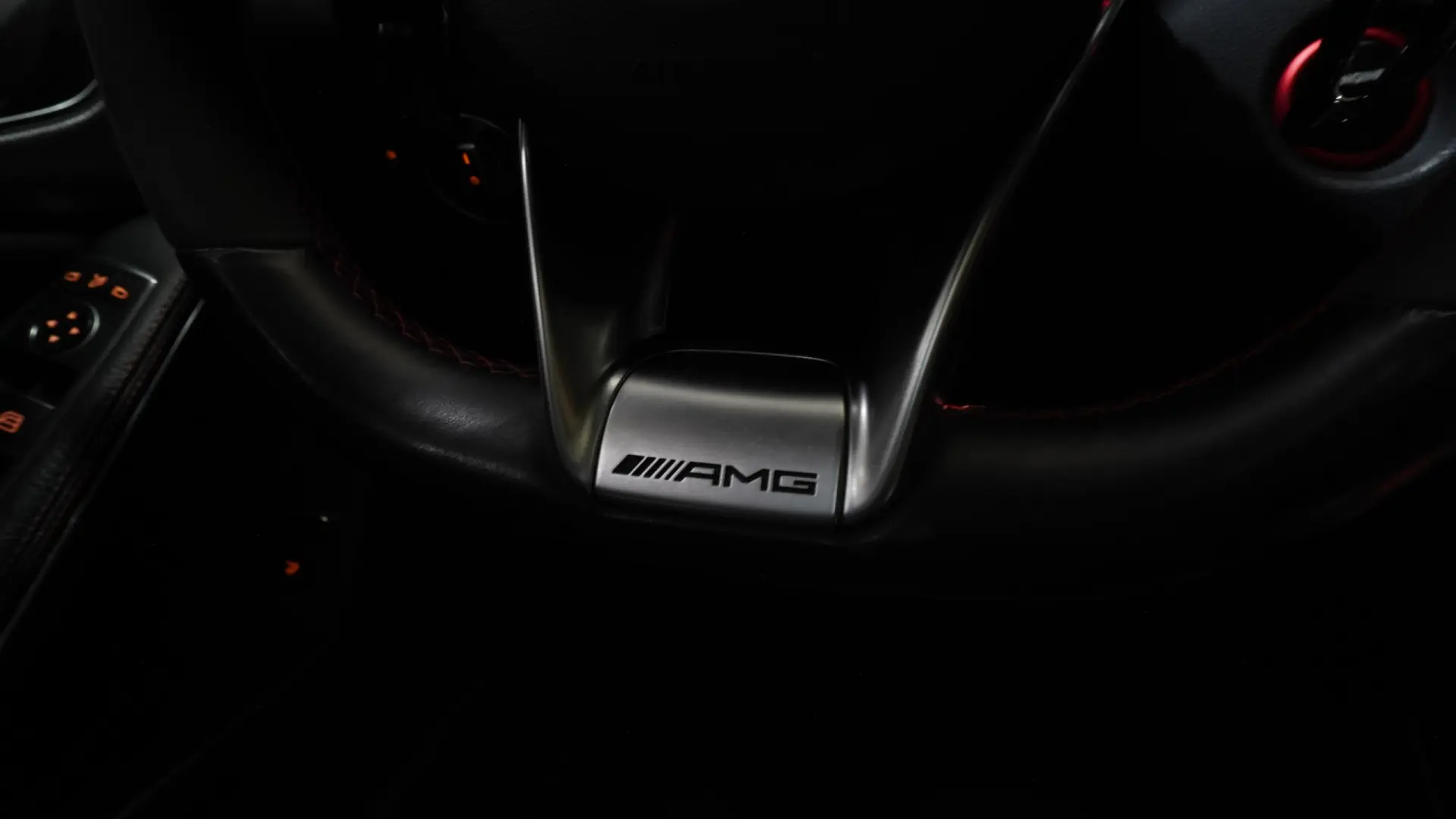 Mercedes-Benz CLA 45 AMG 4Matic Speedshift 7G-DCT 27