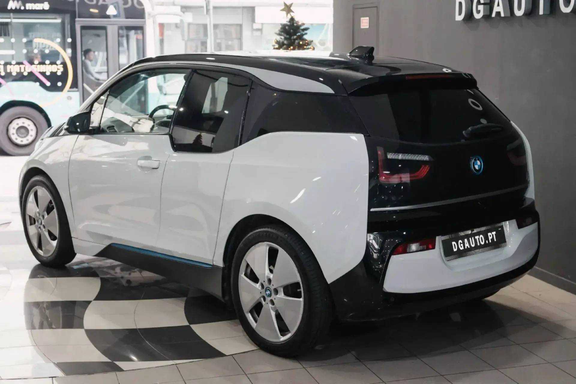 BMW i3 120Ah 32