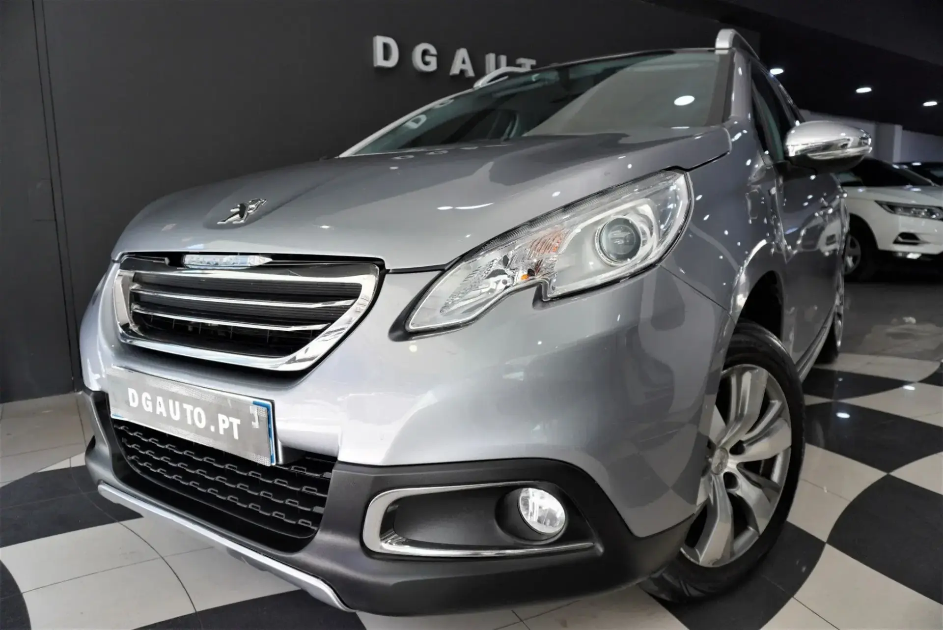 Peugeot 2008 3