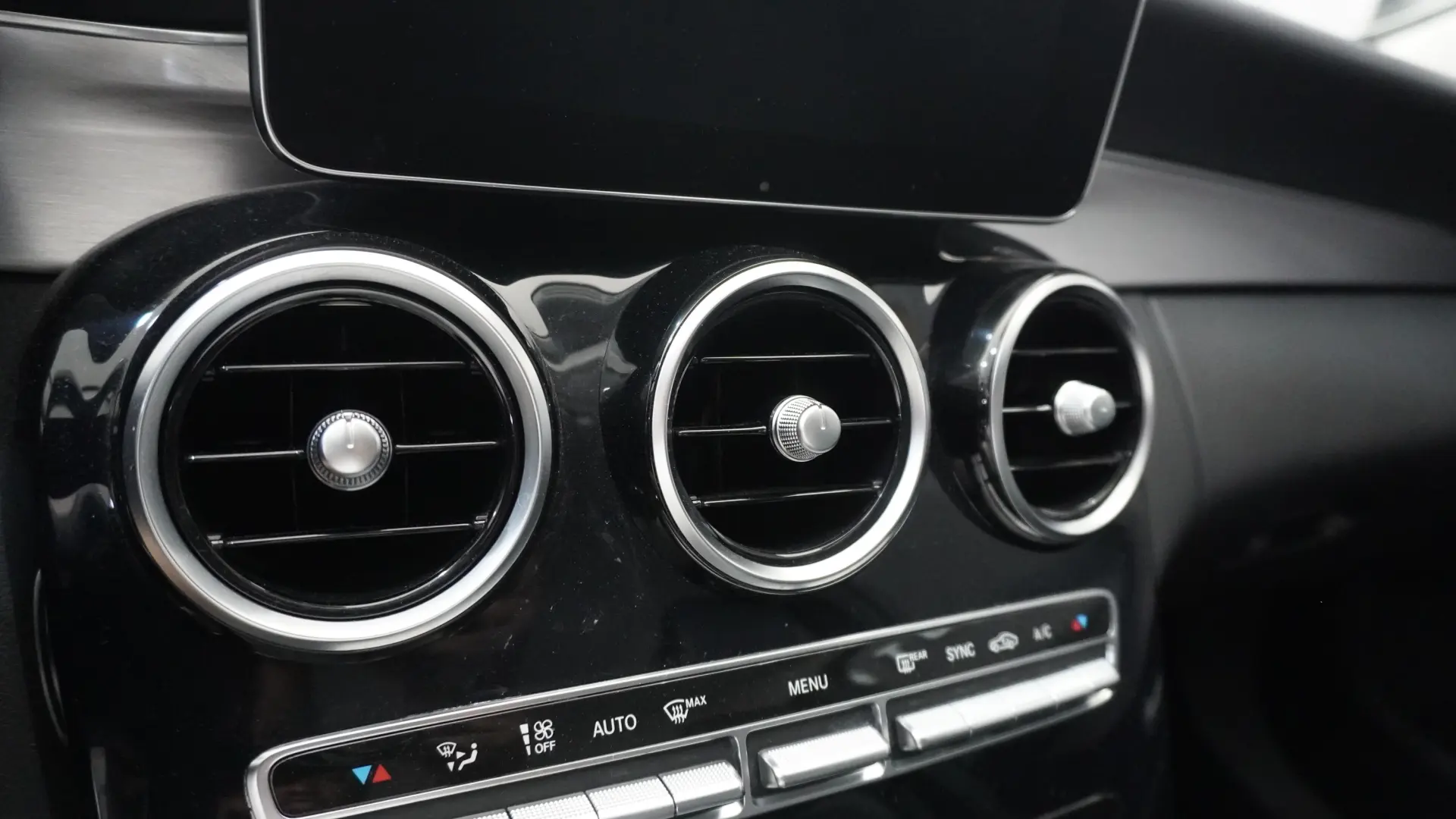 Mercedes-Benz C 180 (BlueTEC) d Station 7G-TRONIC Avantgarde 35