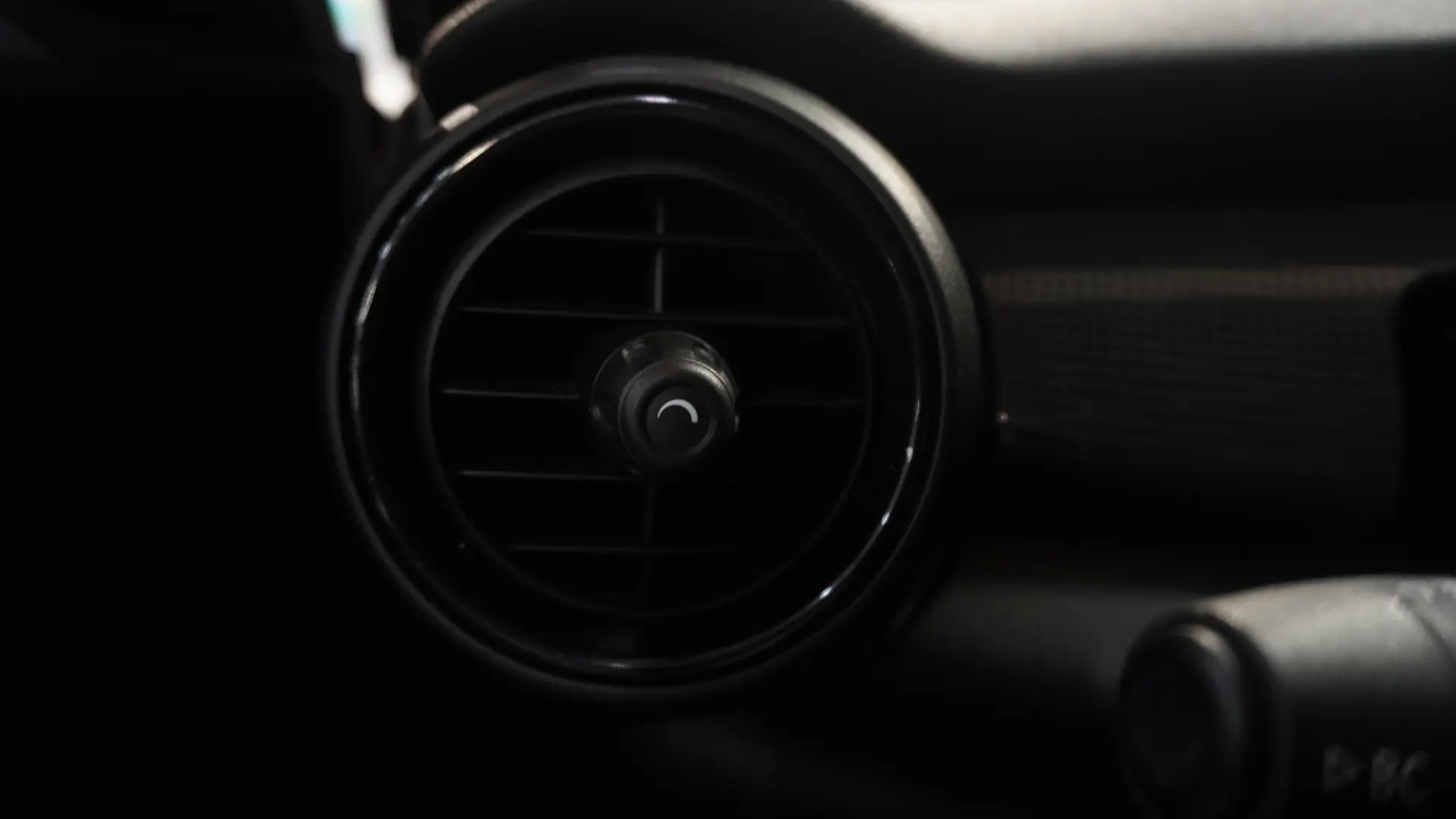 MINI 3 Portas Cooper D 18