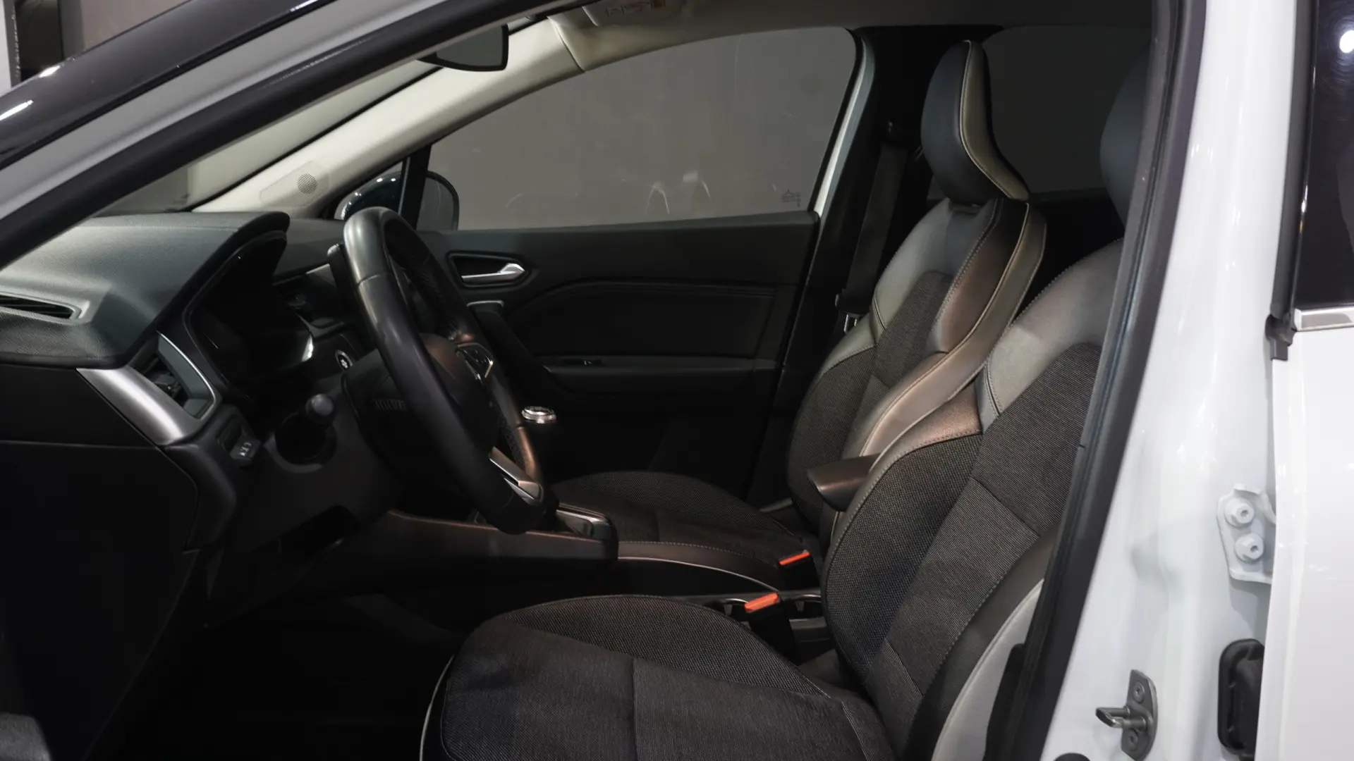 Renault Captur 1.0 TCe Evolution 18